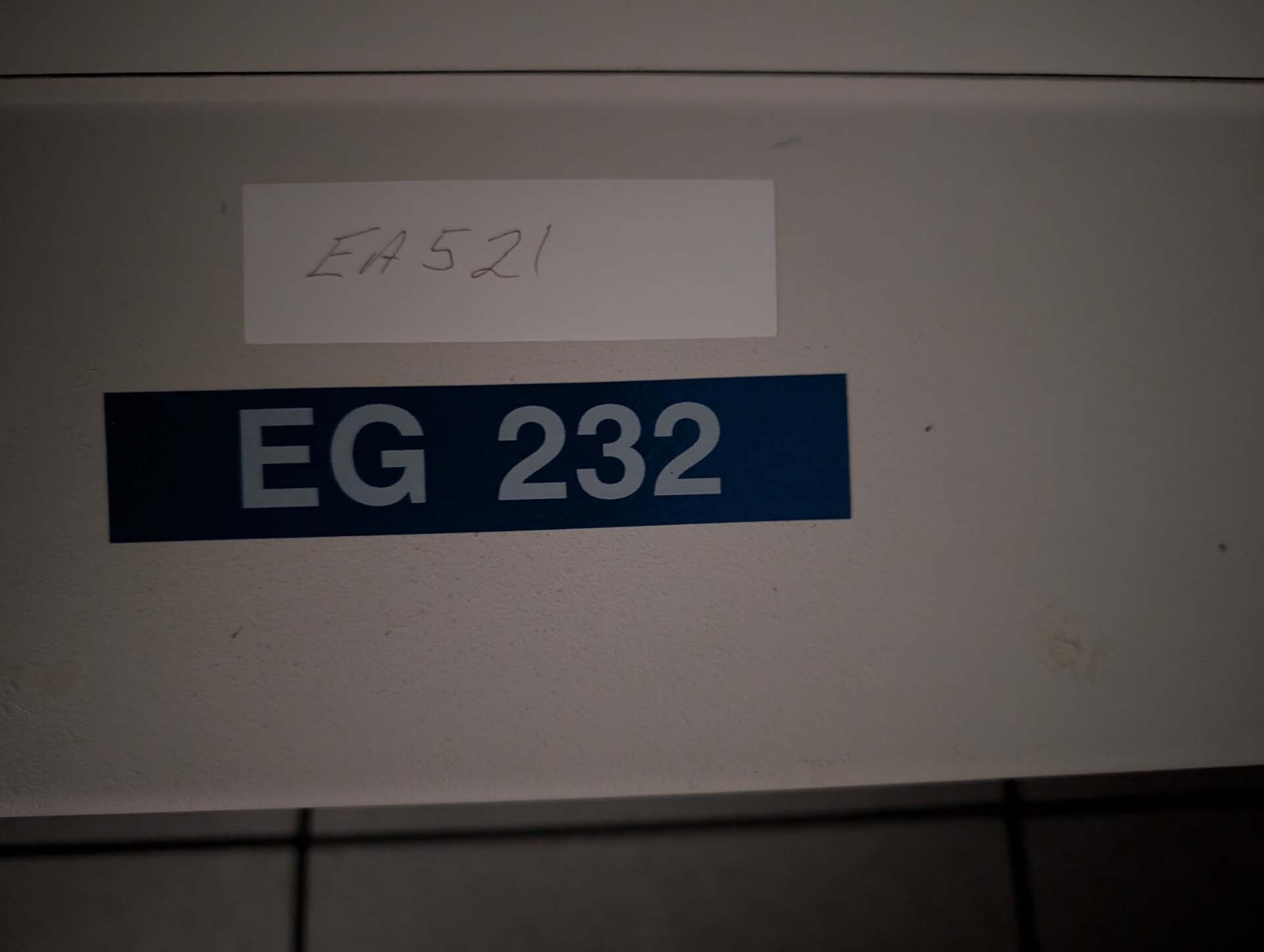 Photo Used ELECTROGLAS / EG 4090u For Sale