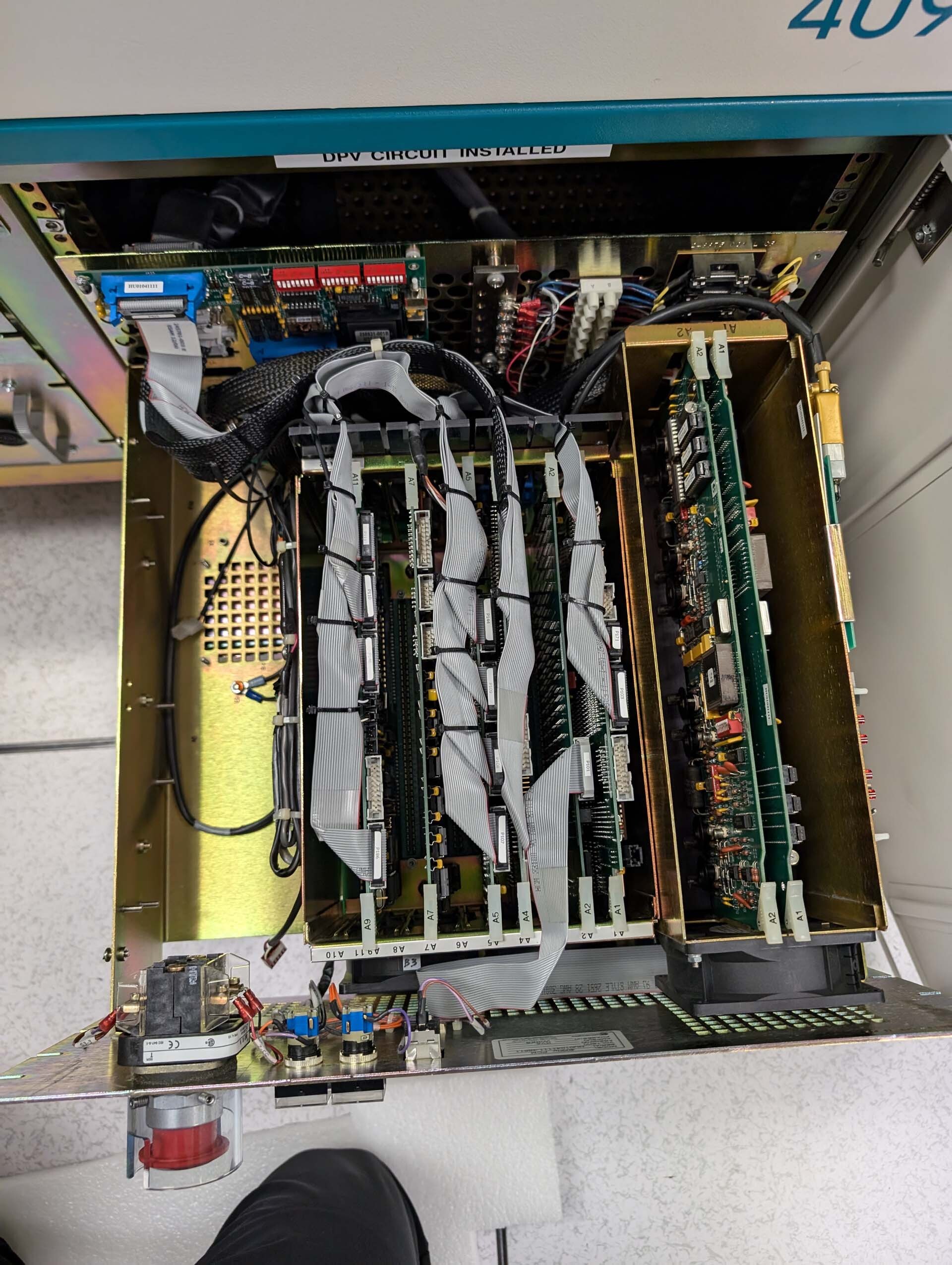 Photo Used ELECTROGLAS / EG 4090u For Sale