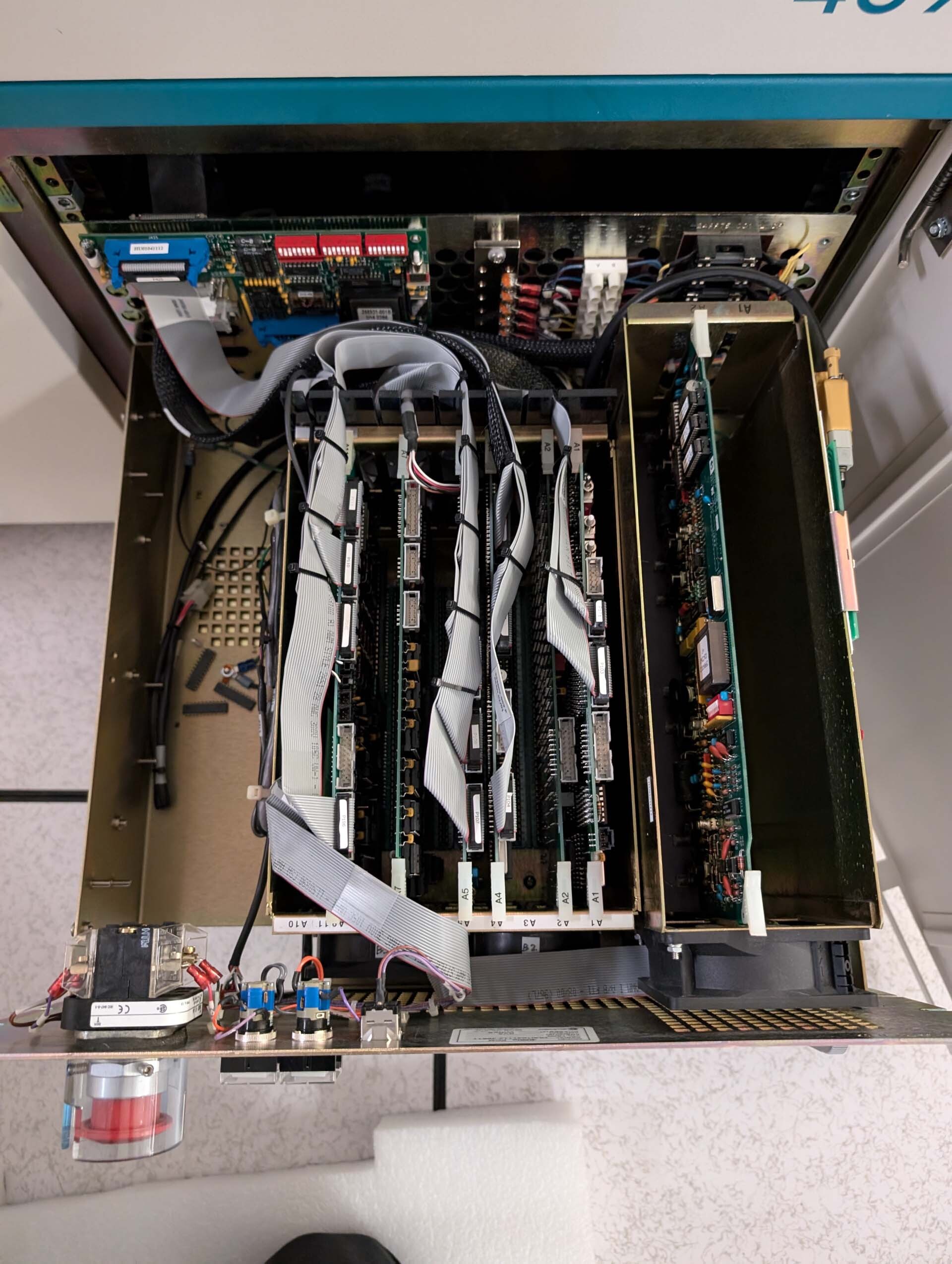Photo Used ELECTROGLAS / EG 4090u For Sale