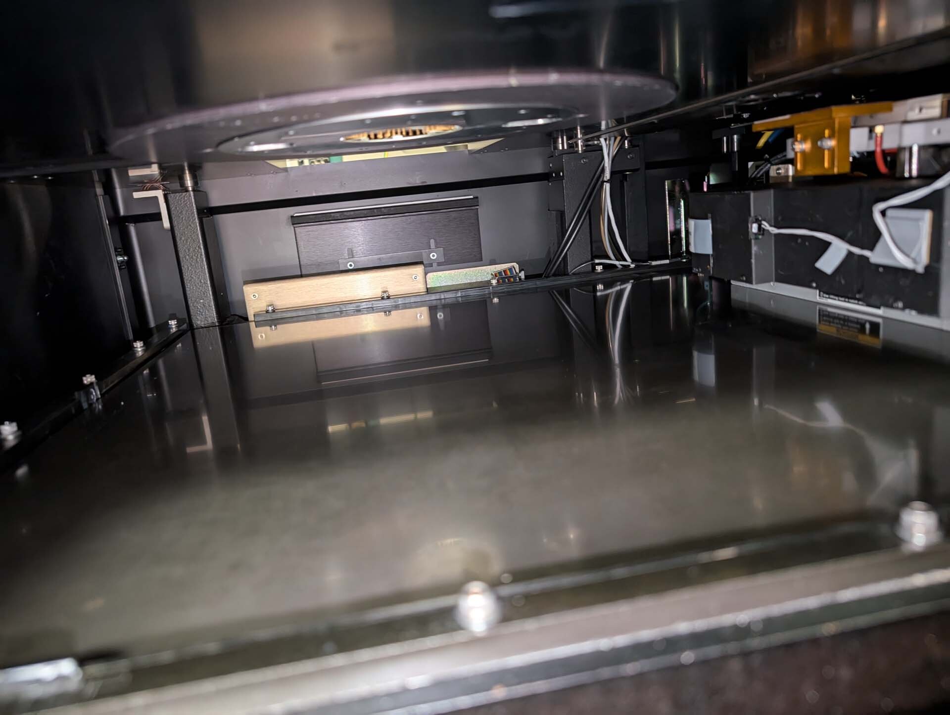 Photo Used ELECTROGLAS / EG 4090u For Sale