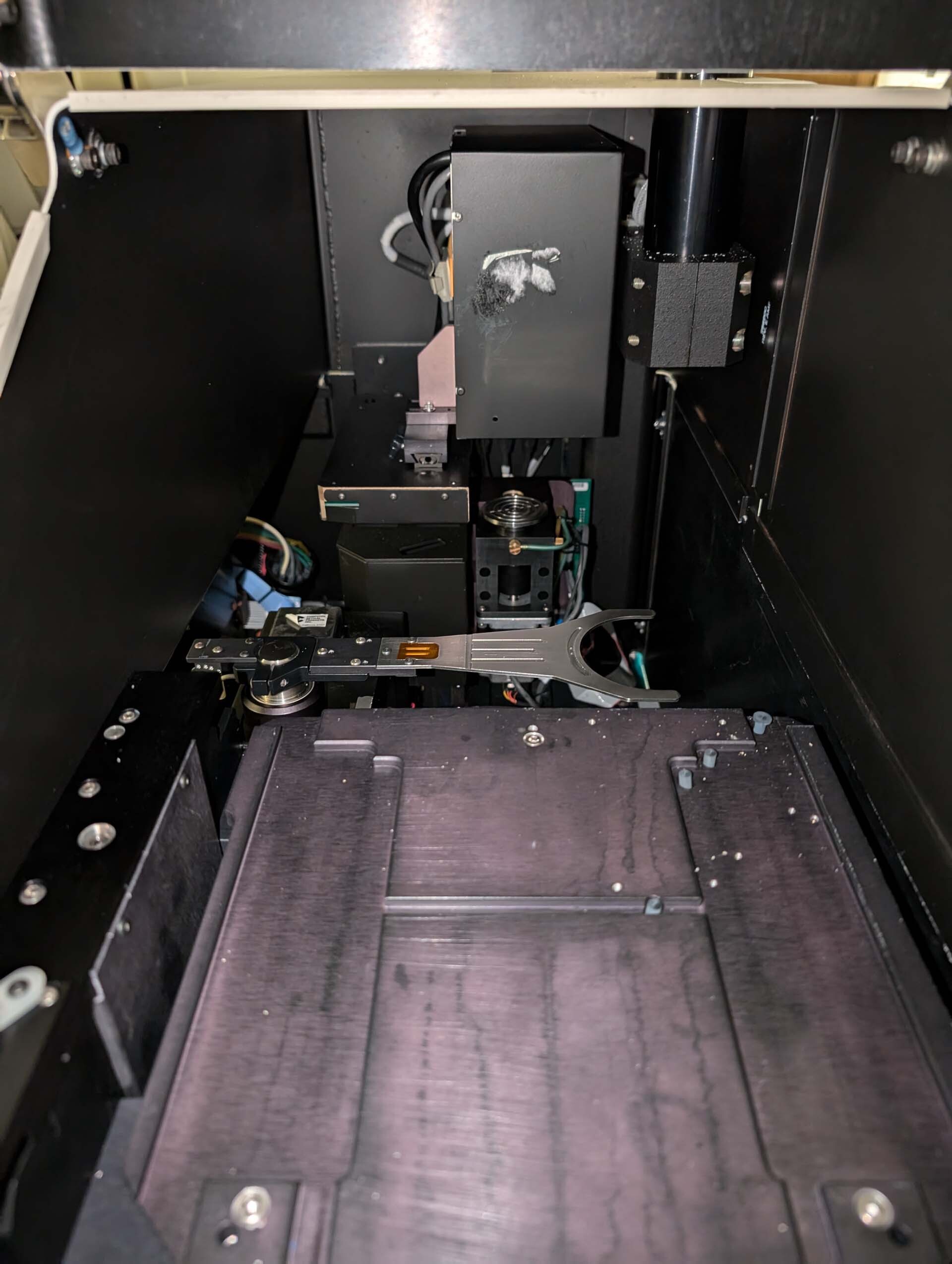 Photo Used ELECTROGLAS / EG 4090u For Sale