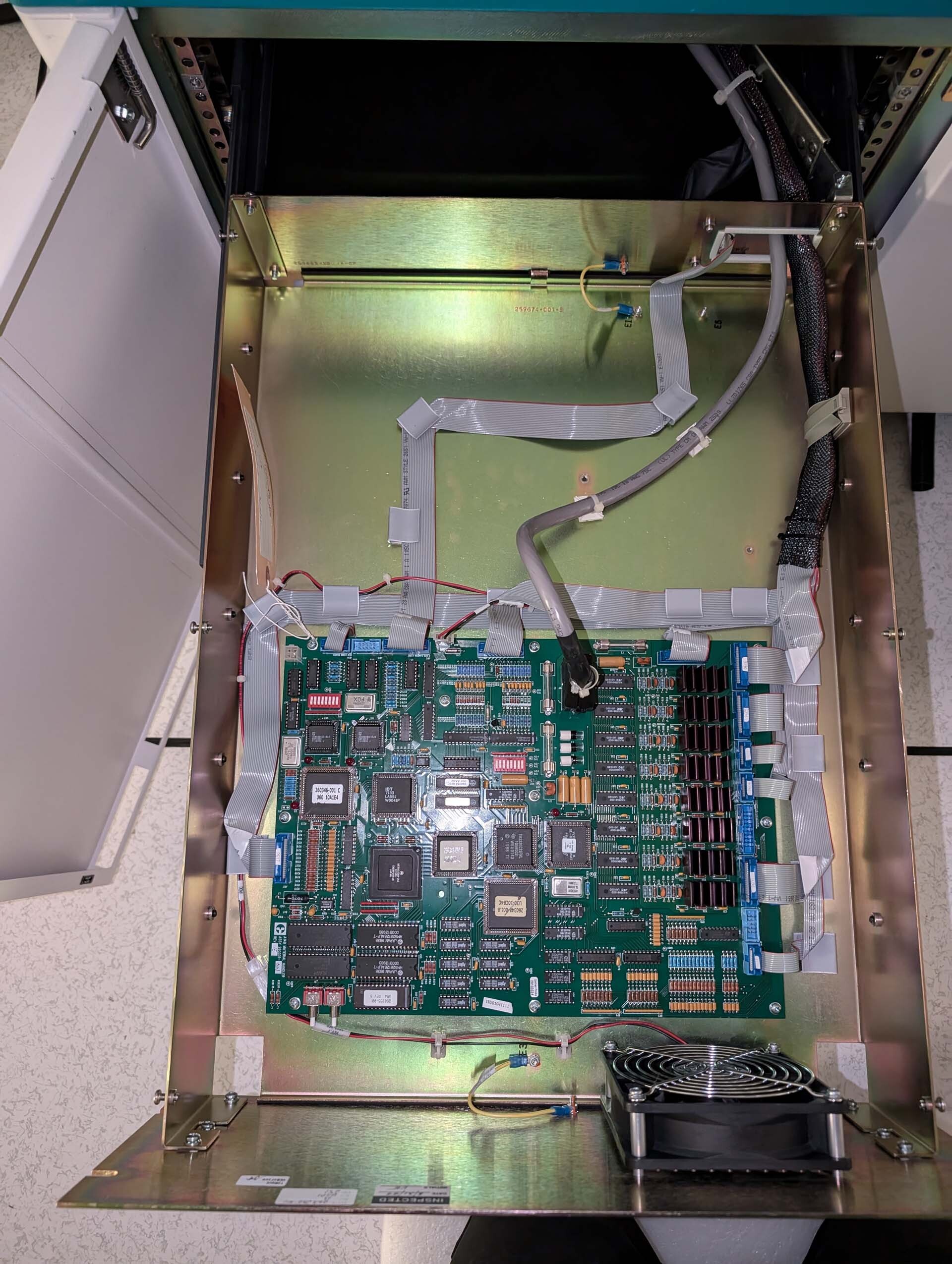 Photo Used ELECTROGLAS / EG 4090u For Sale