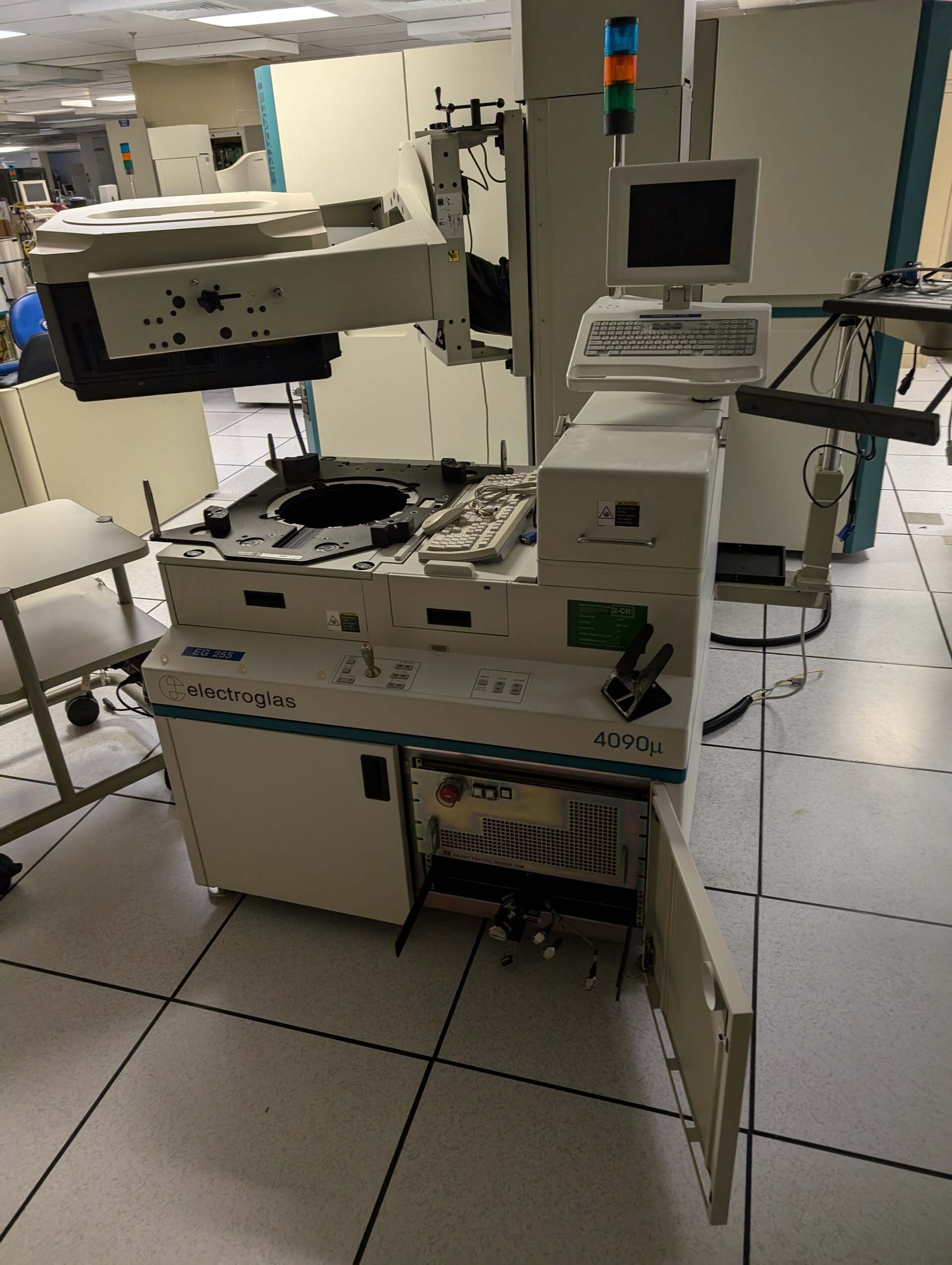 Photo Used ELECTROGLAS / EG 4090u For Sale