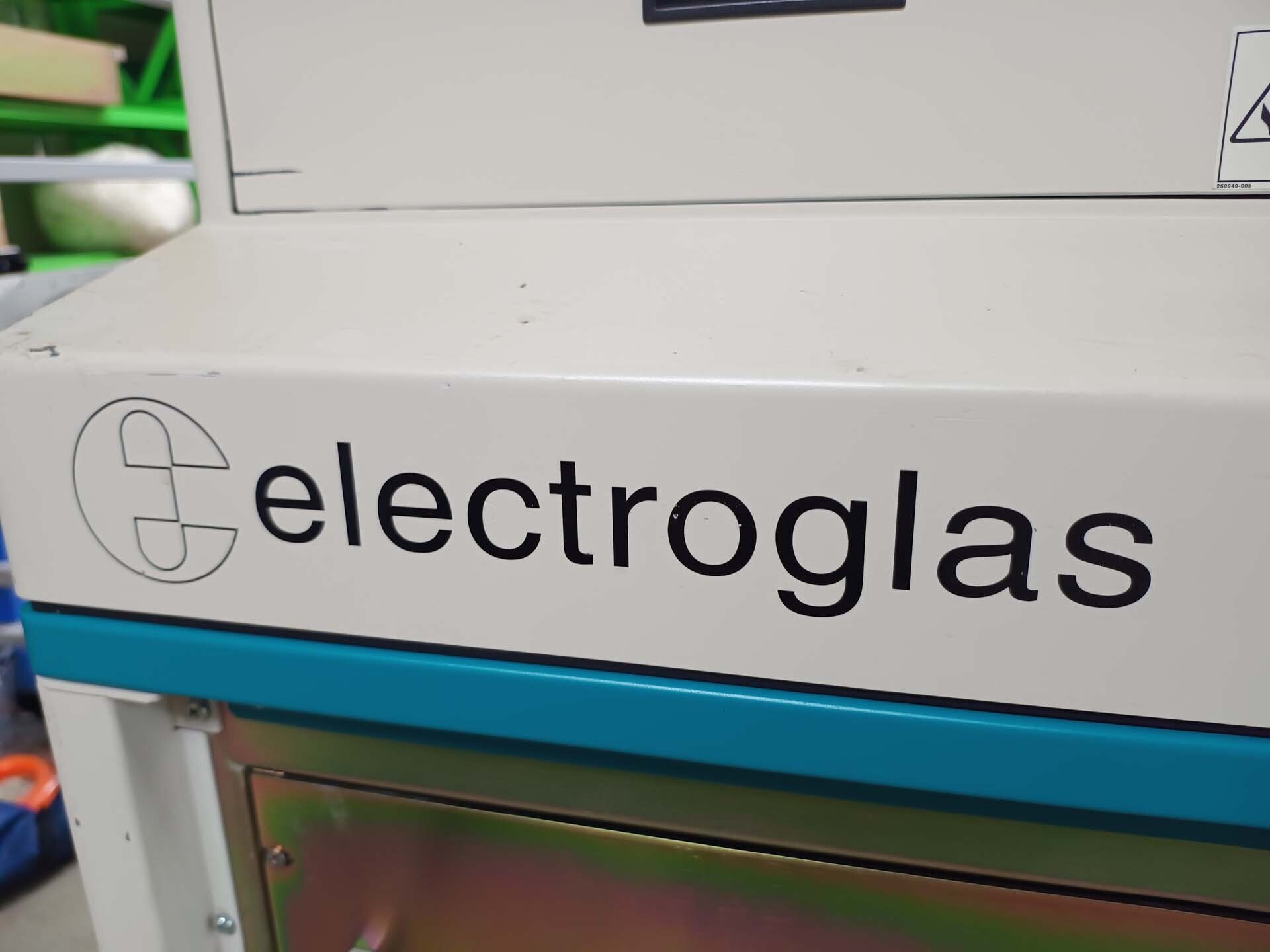 Photo Used ELECTROGLAS / EG 4090u+ For Sale