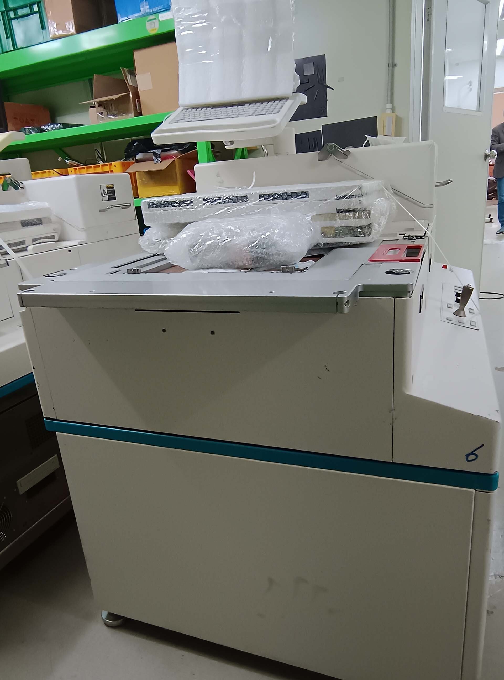 Photo Used ELECTROGLAS / EG 4090u+ For Sale