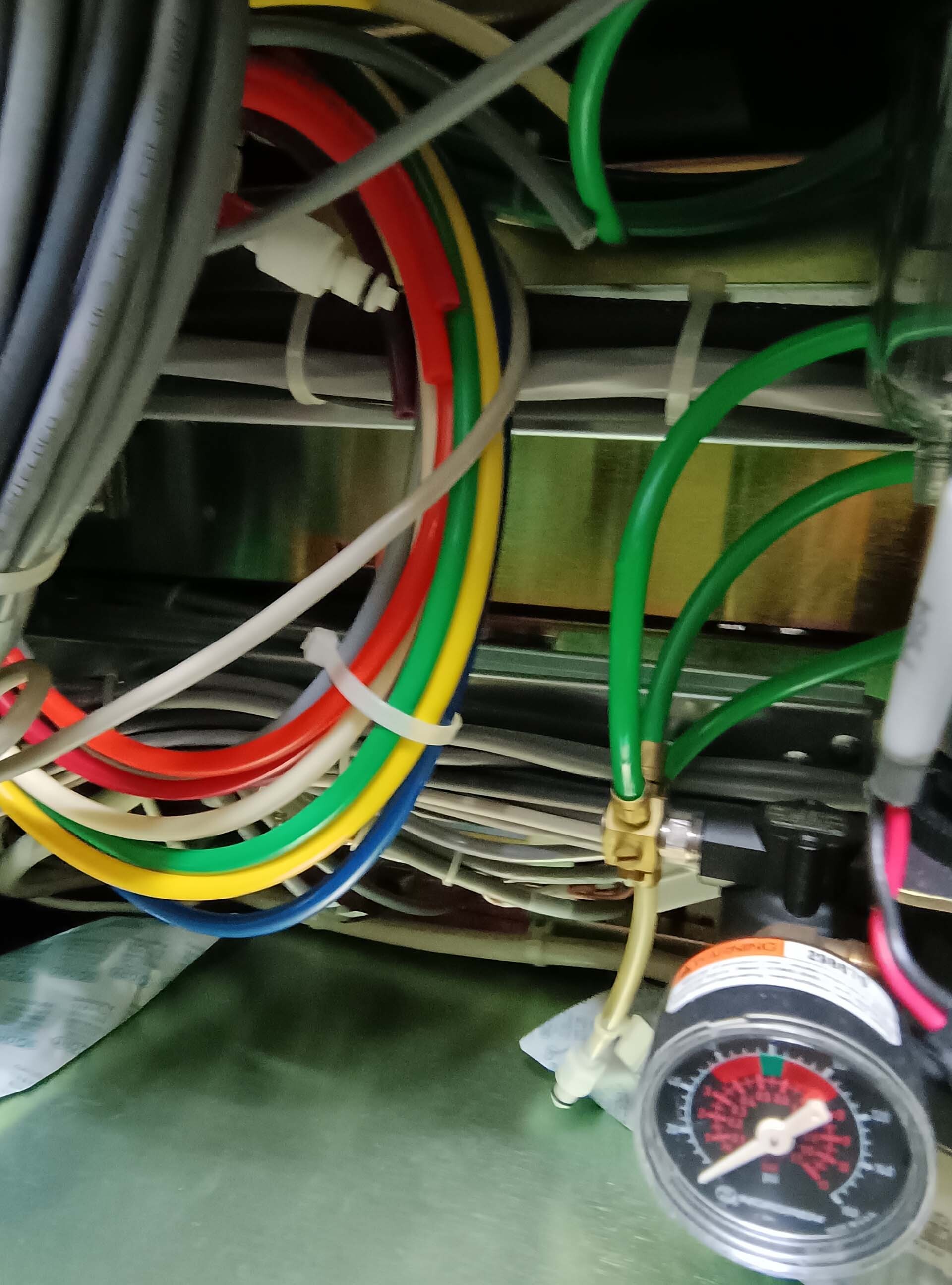 Photo Used ELECTROGLAS / EG 4090u+ For Sale