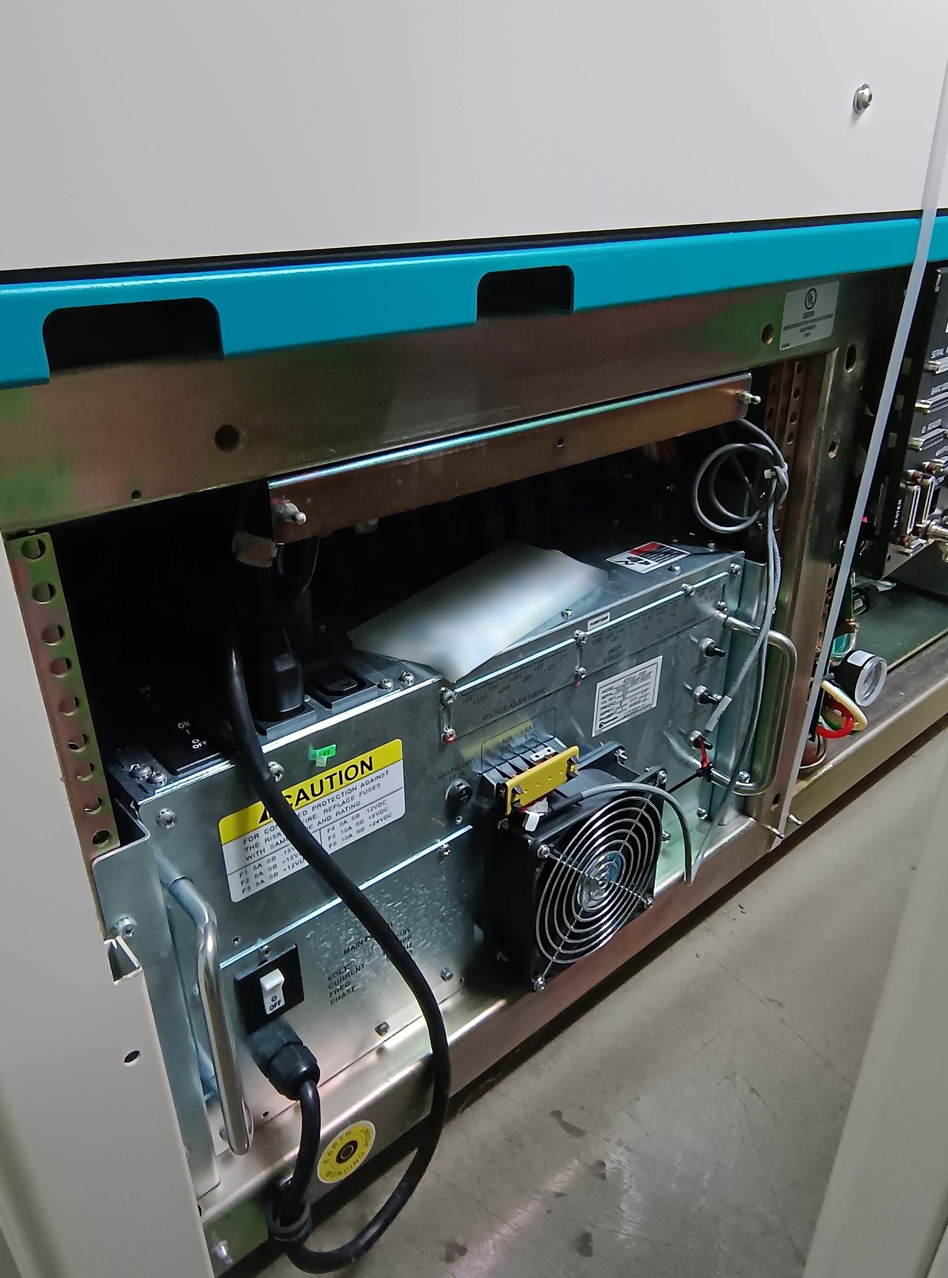 Photo Used ELECTROGLAS / EG 4090u+ For Sale