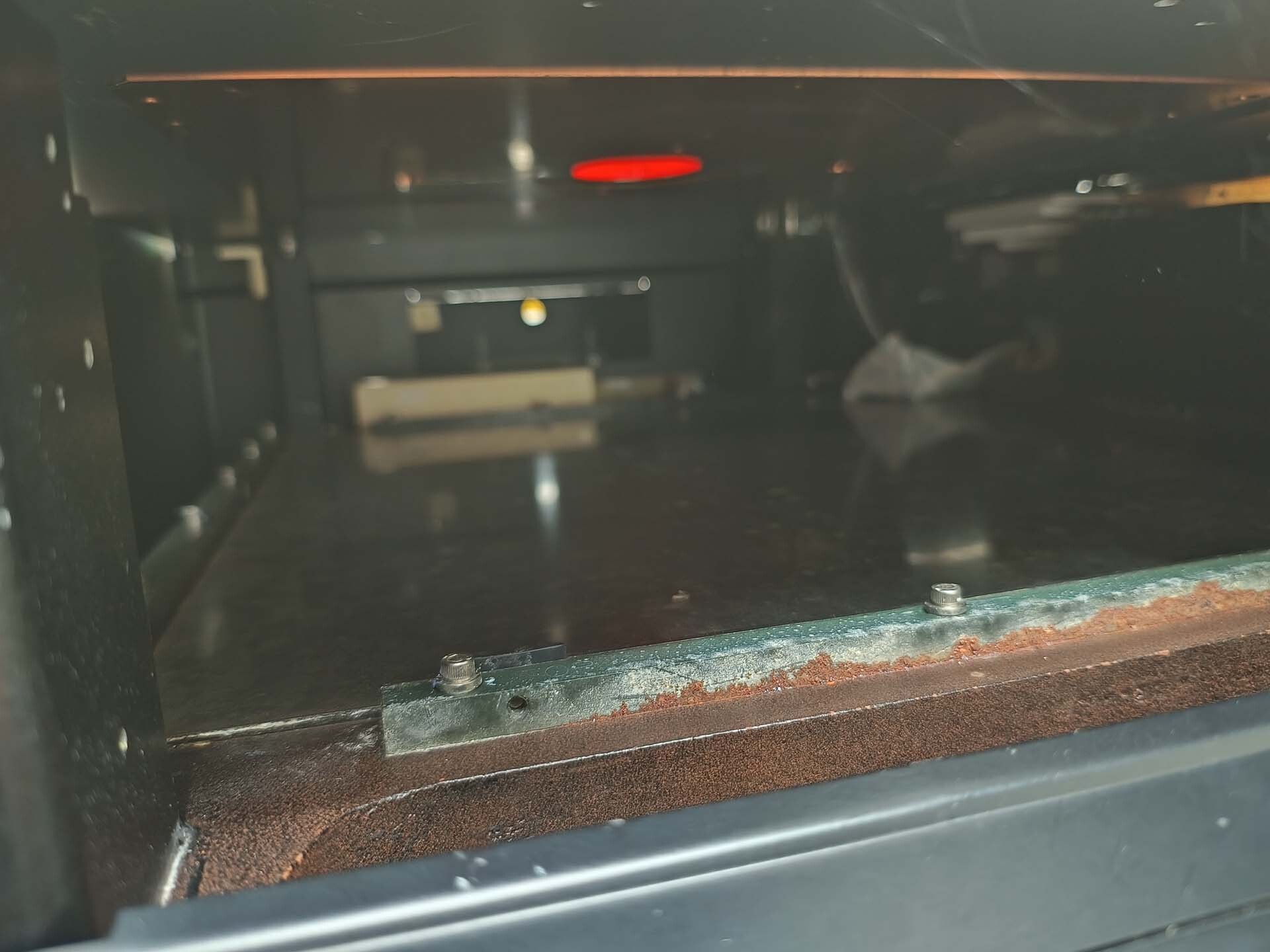 Photo Used ELECTROGLAS / EG 4090u+ For Sale
