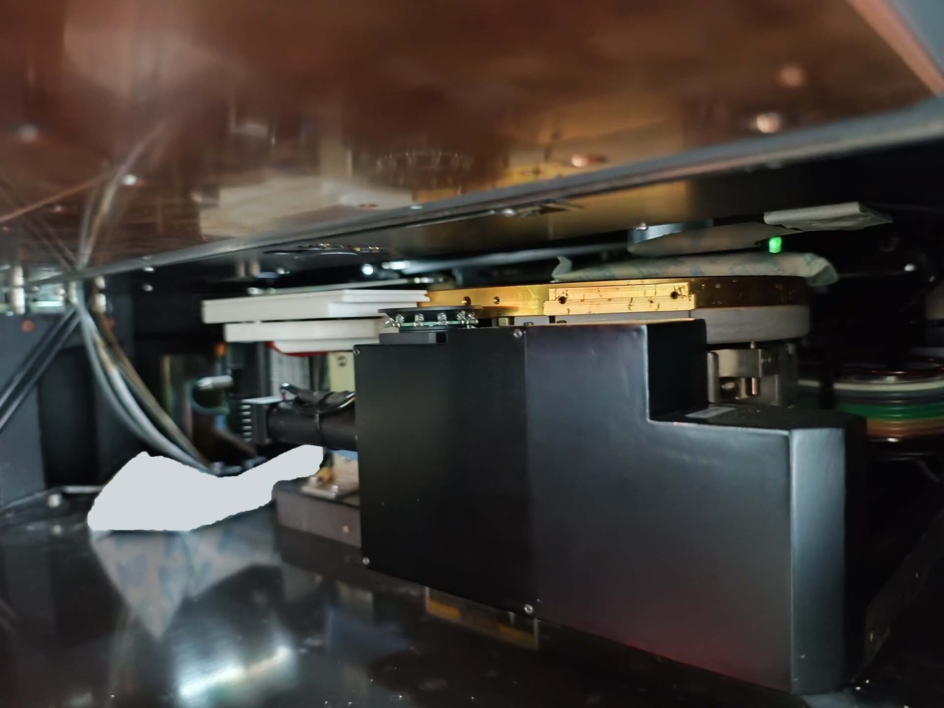 Photo Used ELECTROGLAS / EG 4090u+ For Sale