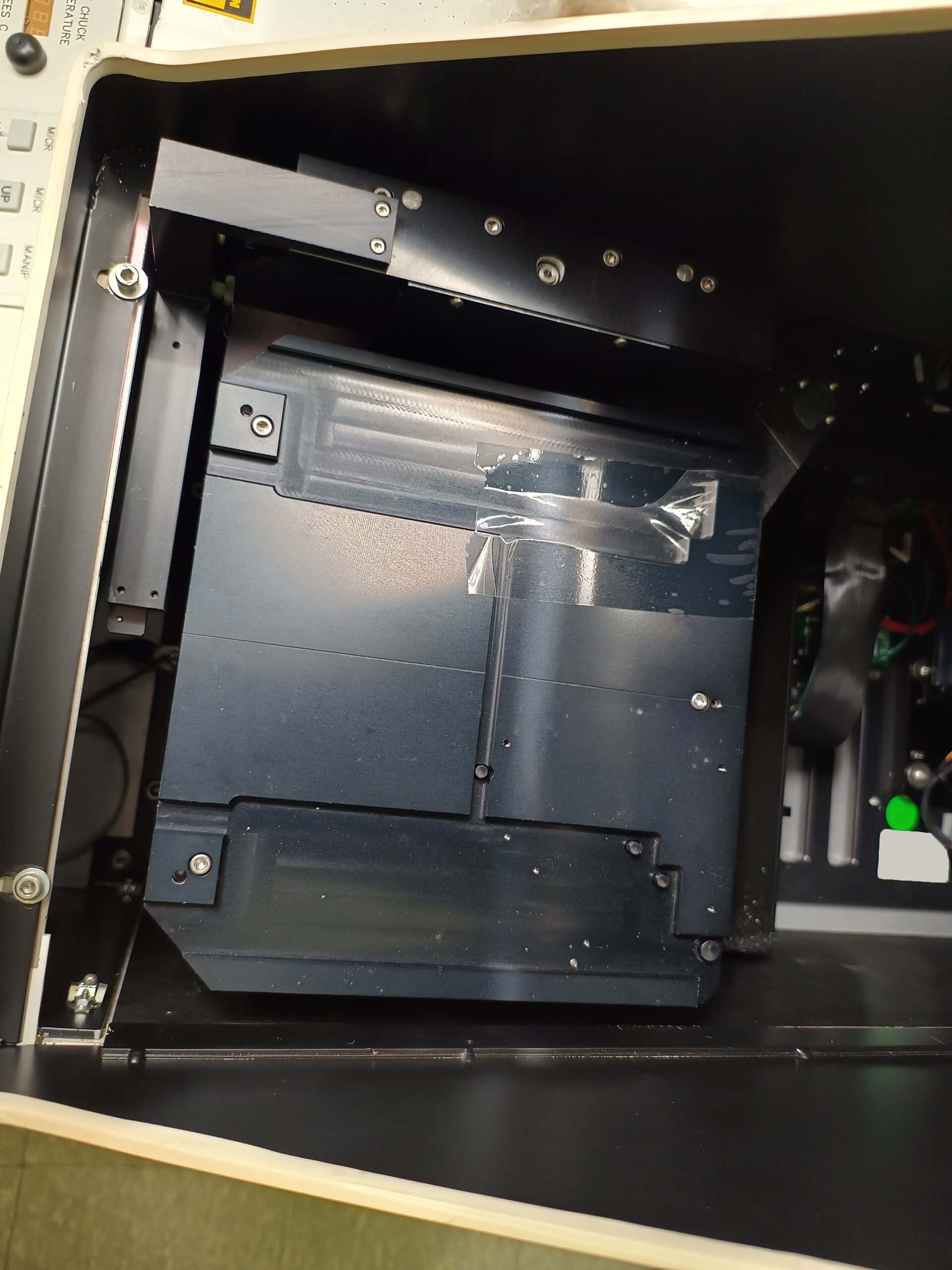 Photo Used ELECTROGLAS / EG 4090u+ For Sale