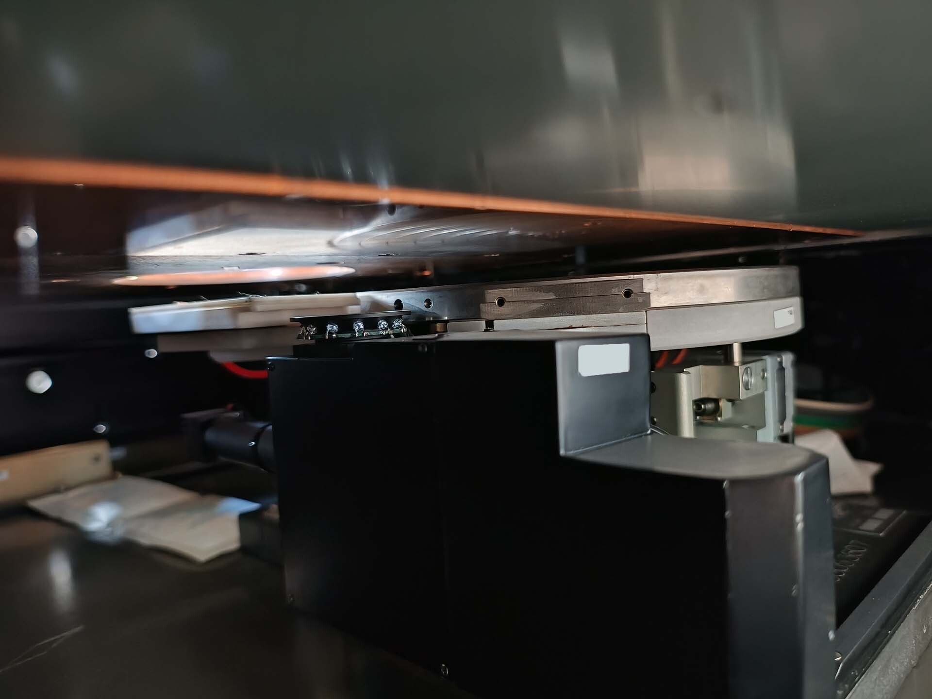 Photo Used ELECTROGLAS / EG 4090u+ For Sale