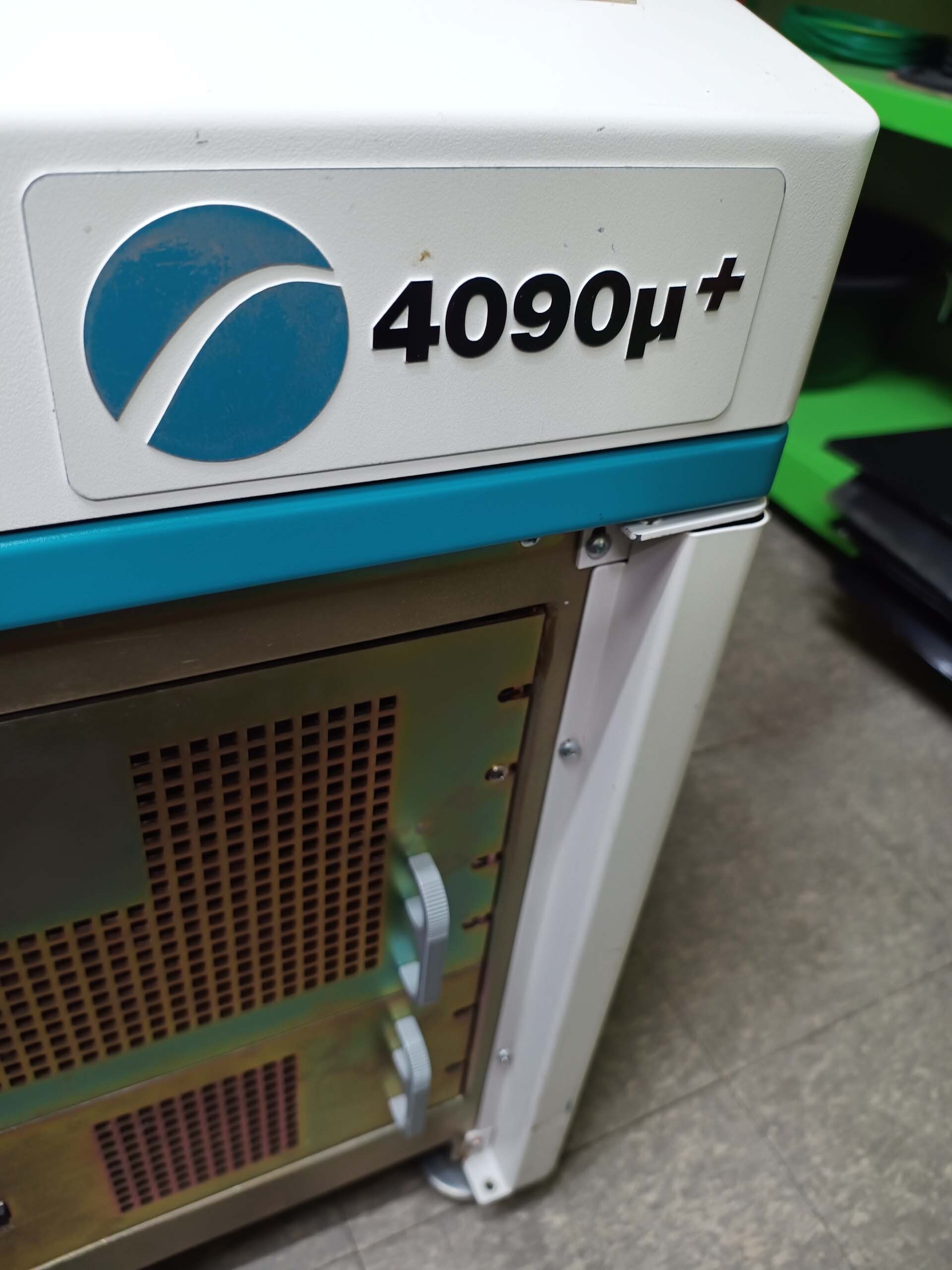 Photo Used ELECTROGLAS / EG 4090u+ For Sale