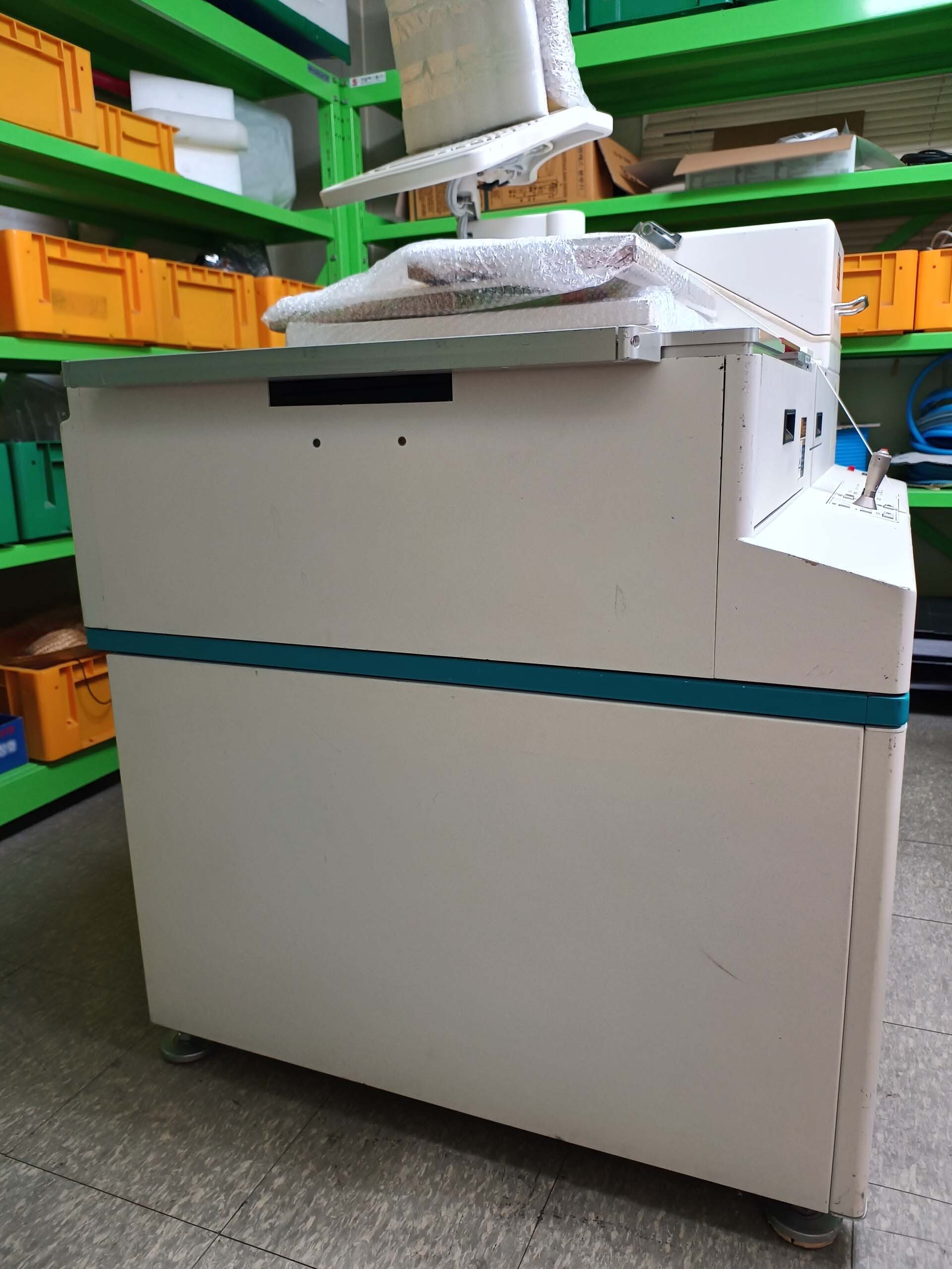 Photo Used ELECTROGLAS / EG 4090u+ For Sale