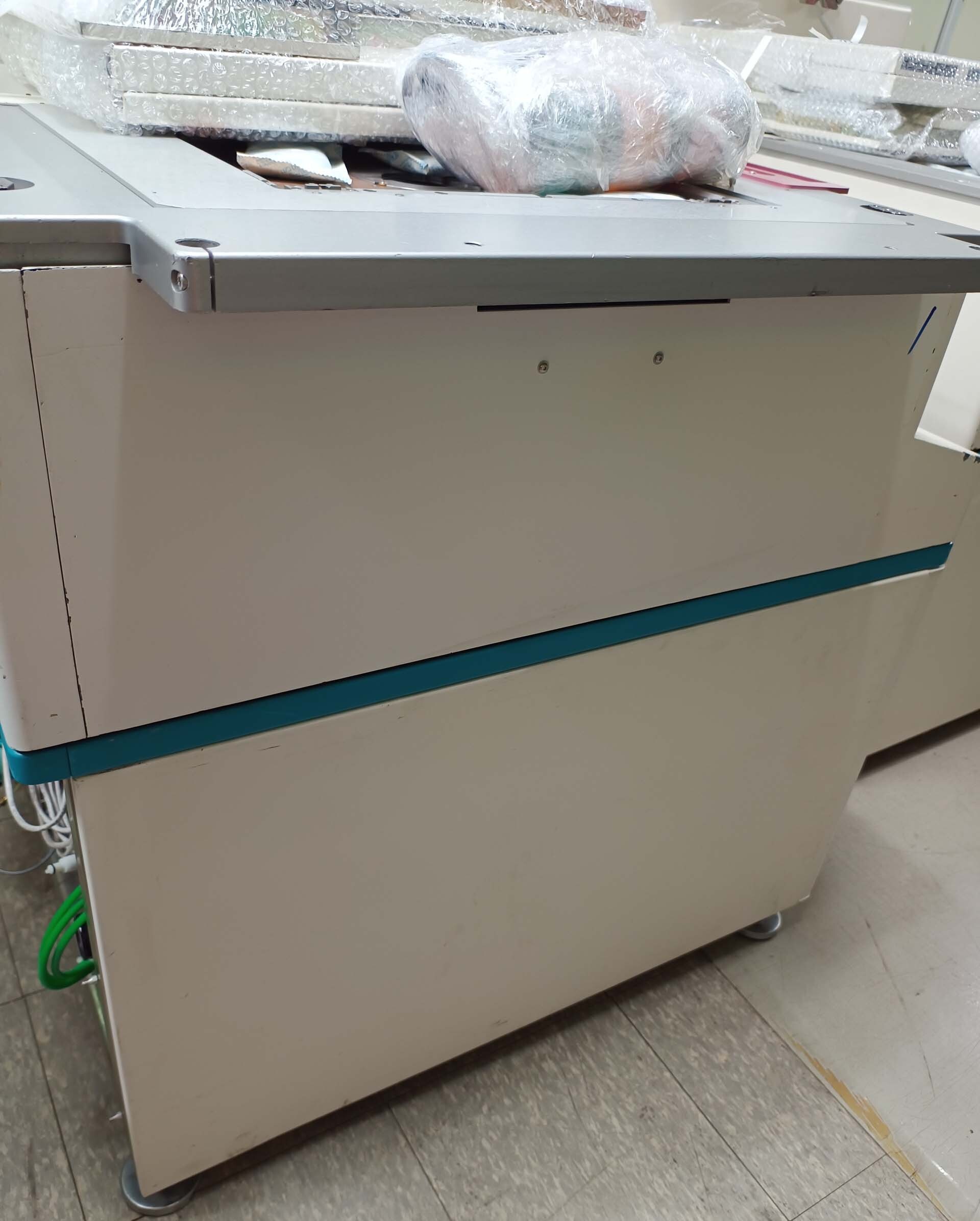 Photo Used ELECTROGLAS / EG 4090u+ For Sale