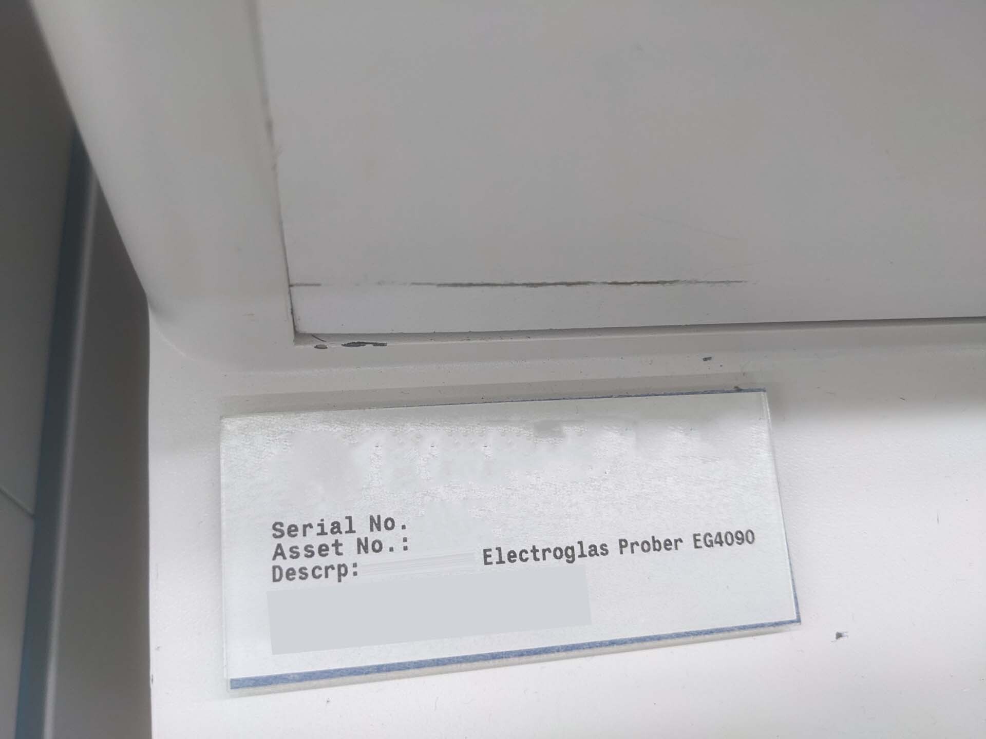 Foto Verwendet ELECTROGLAS / EG 4090u Zum Verkauf