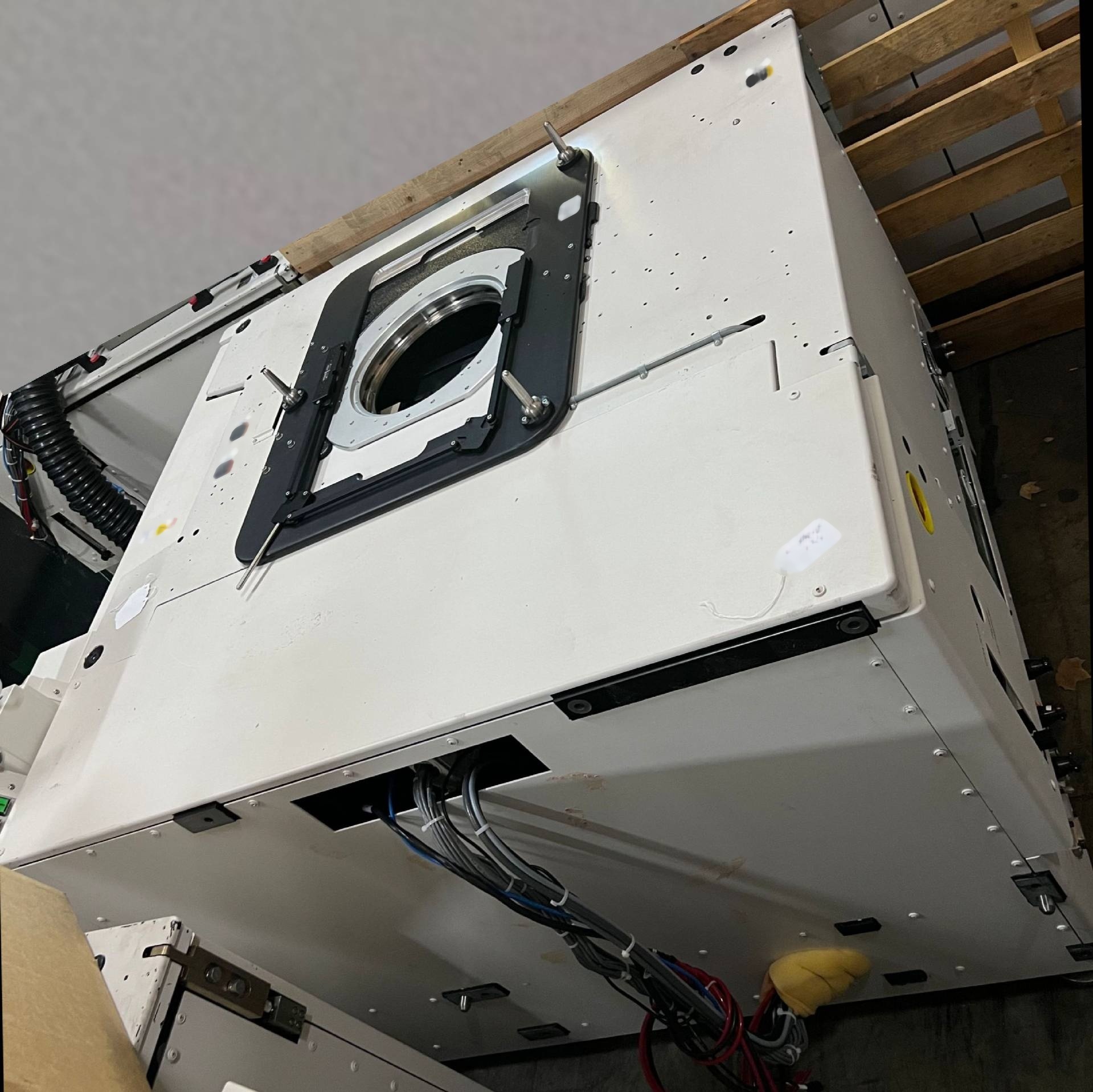 사진 사용됨 ELECTROGLAS / EG 6000 판매용