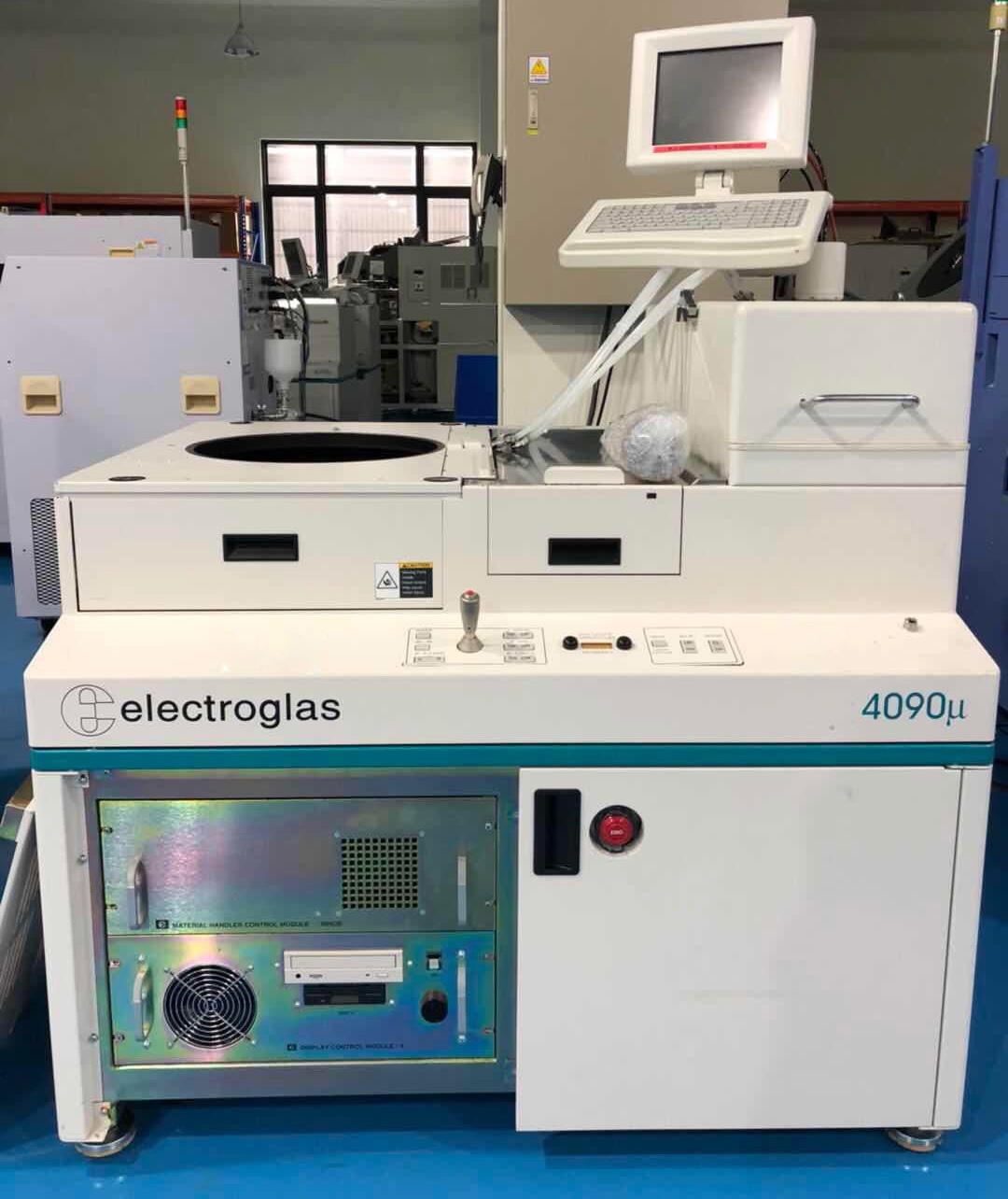 Foto Verwendet ELECTROGLAS / EG 4090u Zum Verkauf