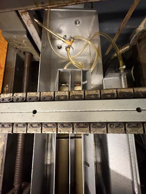 Photo Used ELECTROVERT ECONOPAK 400 For Sale