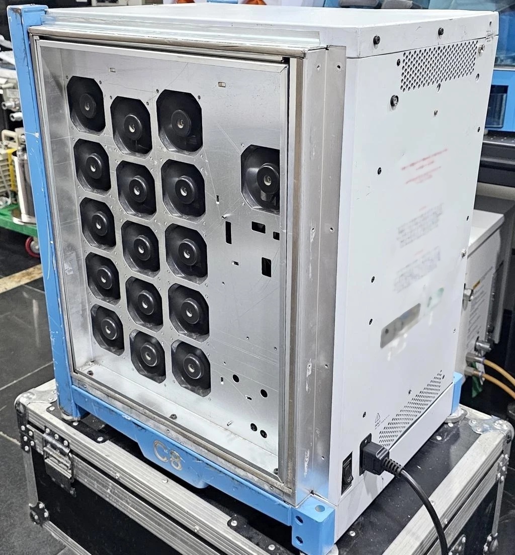 圖為 已使用的 ELEKTROBIT PROPSim C8 待售