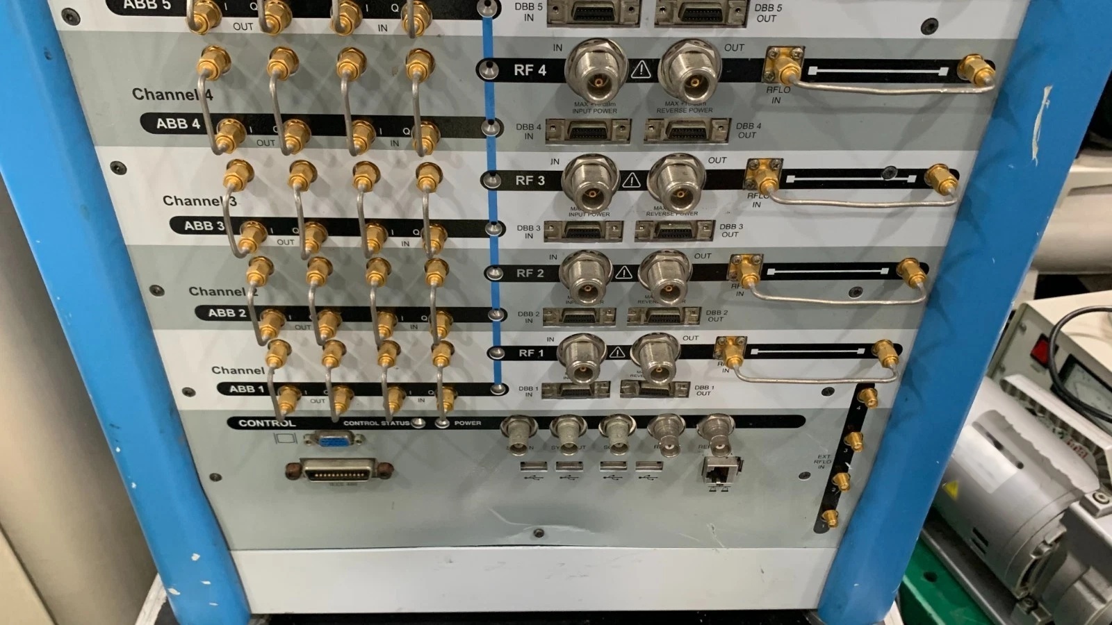 圖為 已使用的 ELEKTROBIT PROPSim C8 待售