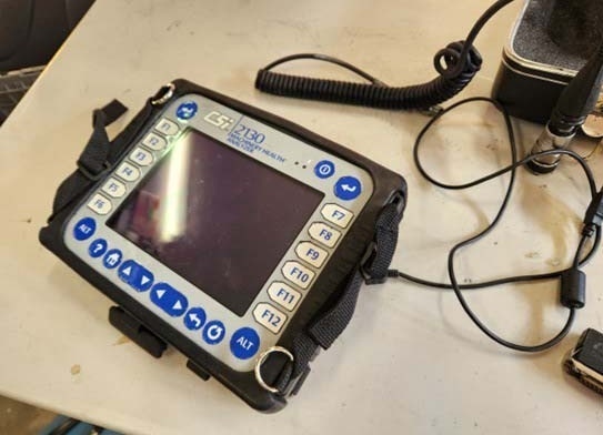 Foto Verwendet EMERSON CSI 2130 Zum Verkauf
