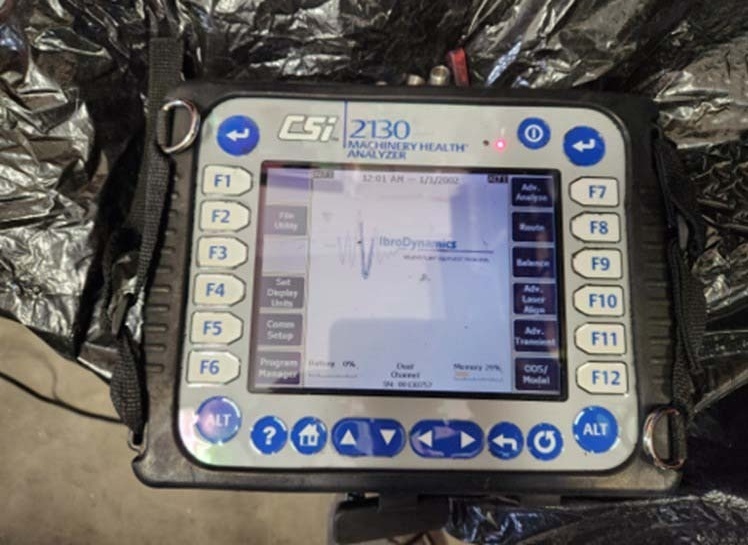 Foto Verwendet EMERSON CSI 2130 Zum Verkauf