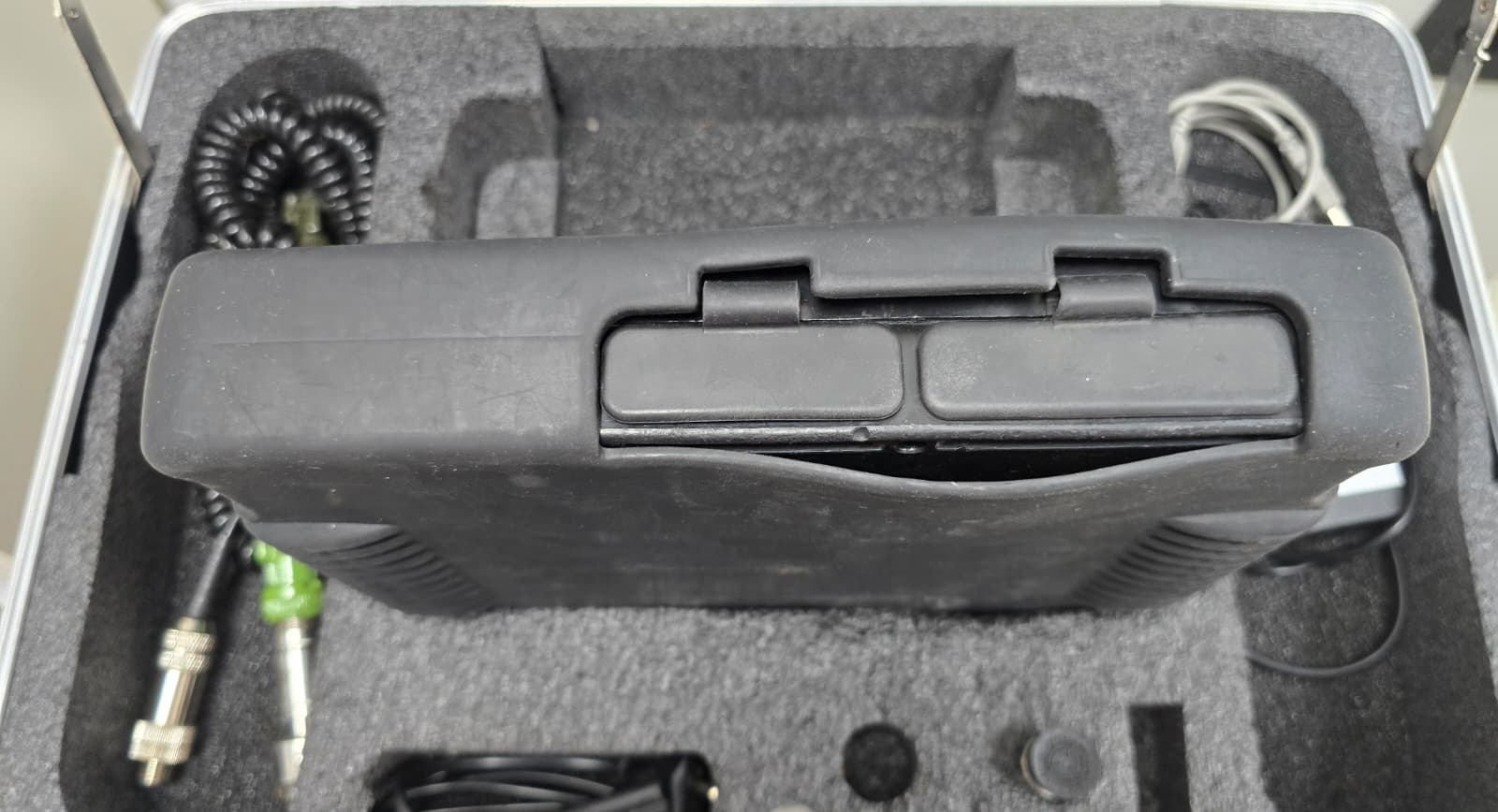Foto Verwendet EMERSON CSI 2130 Zum Verkauf
