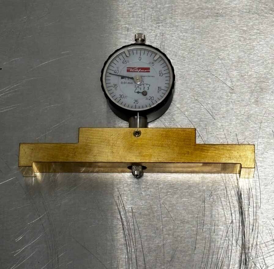 图为 已使用的 EOS Precious M080 待售