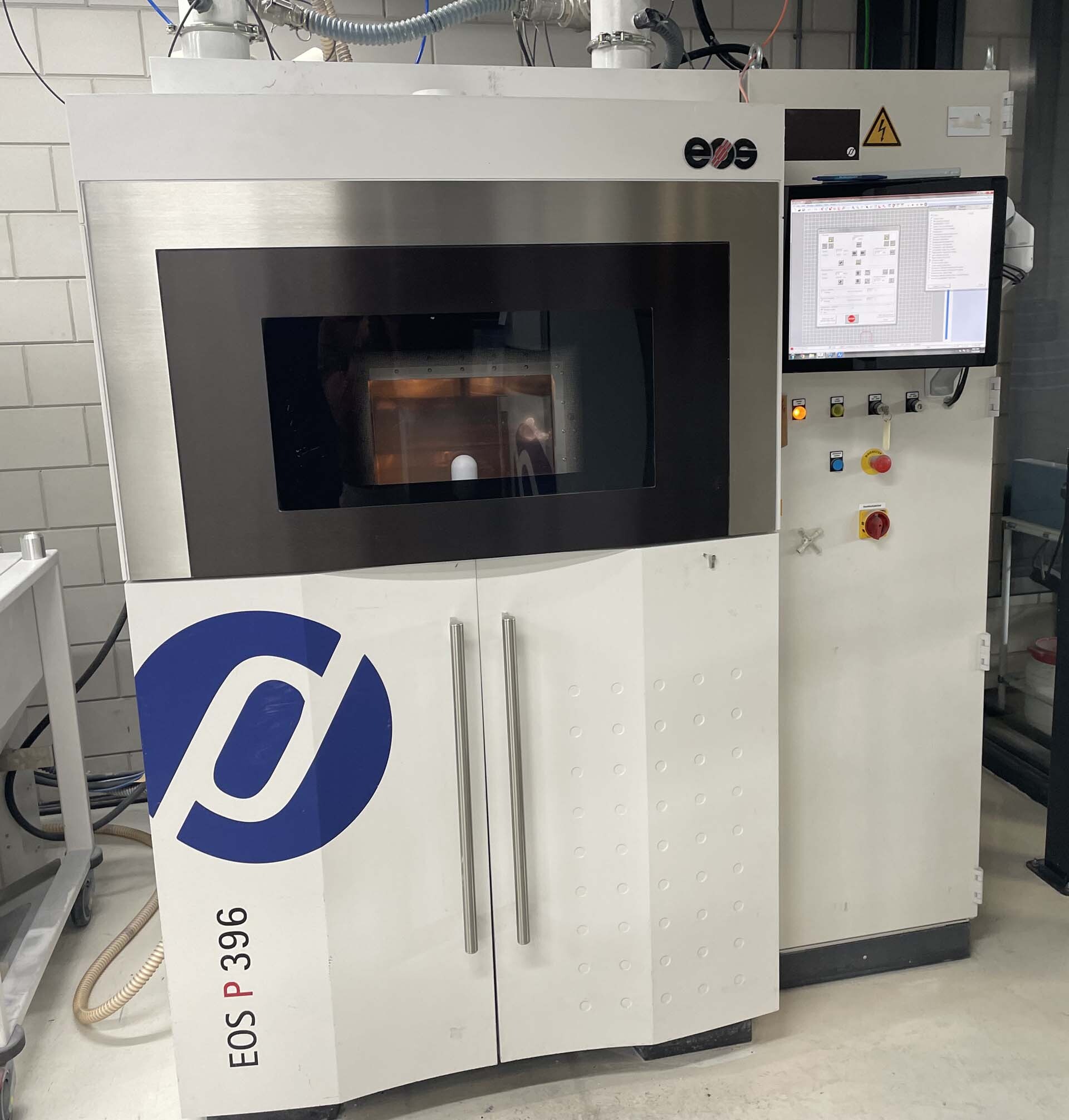 图为 已使用的 EOS P396 待售