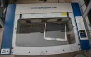 Foto Verwendet EPILOG LASER Zing 1000 Zum Verkauf