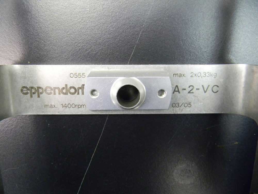 Photo Used EPPENDORF 5301 VacuFuge For Sale