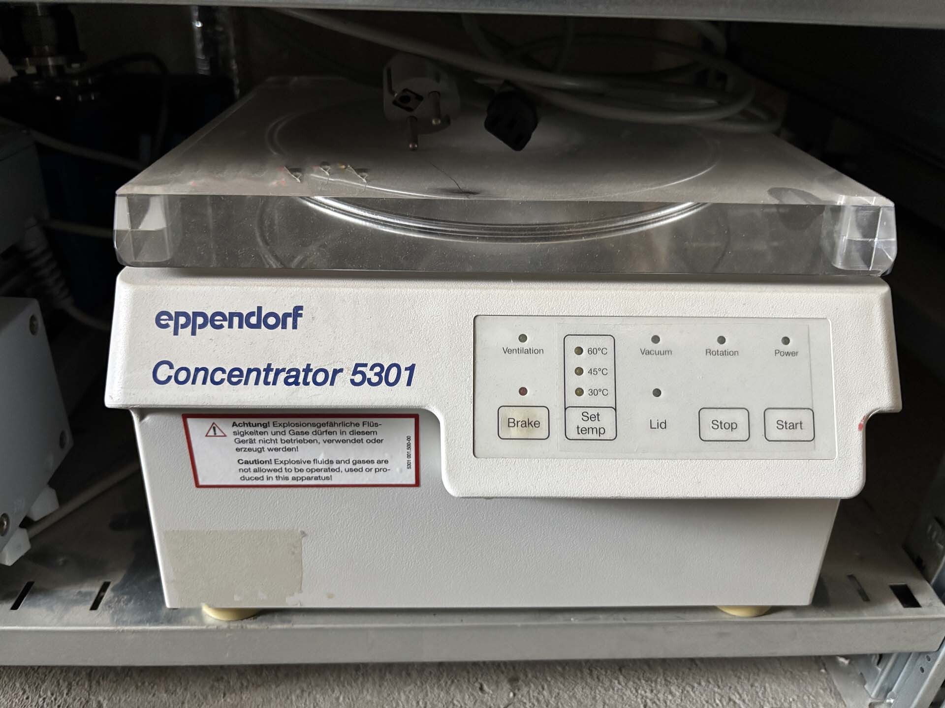 フォト（写真） 使用される EPPENDORF 5301 販売のために