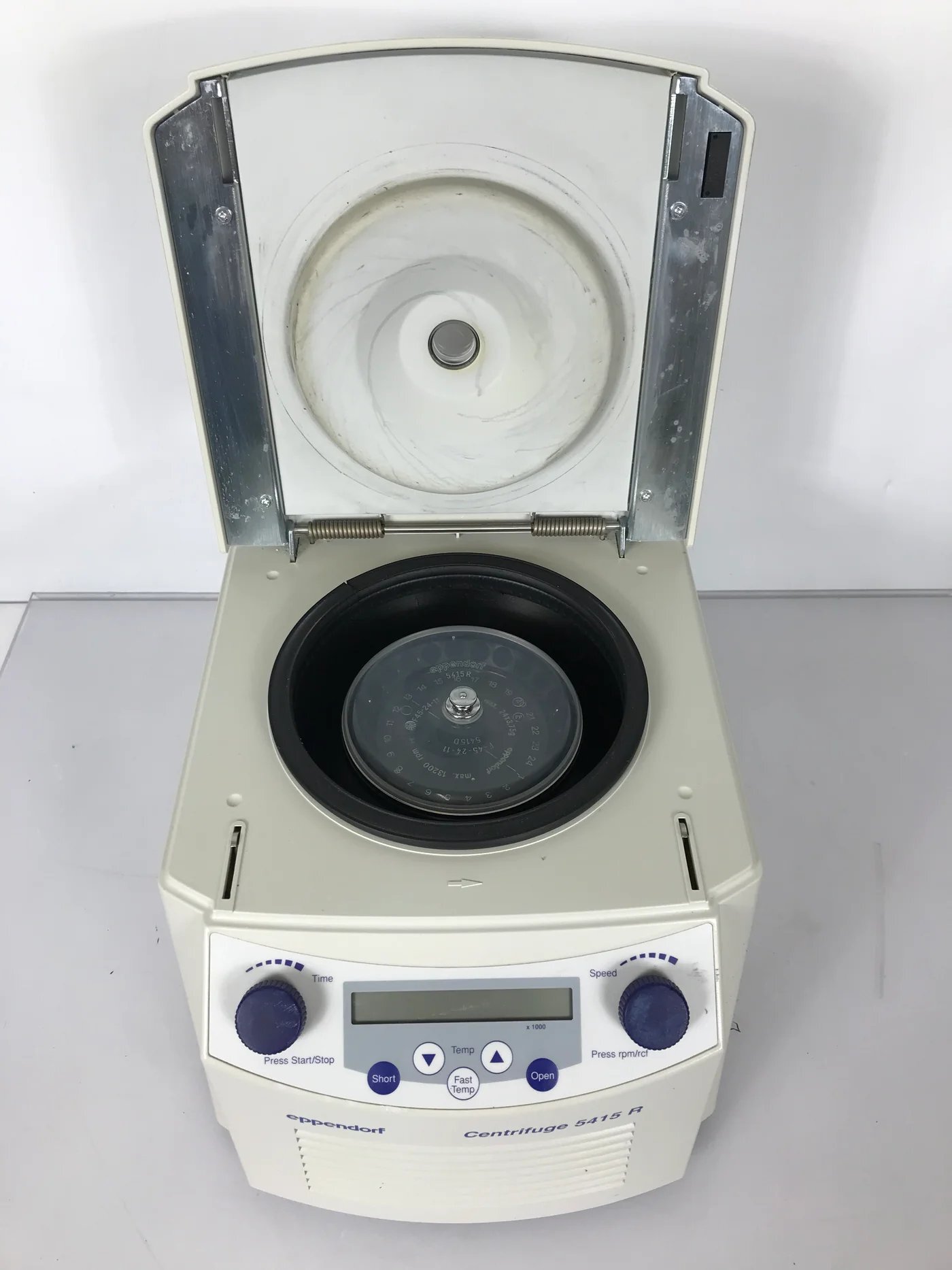 Photo Used EPPENDORF 5415R For Sale