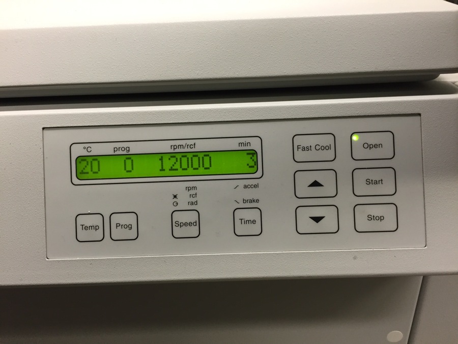 Photo Utilisé EPPENDORF 5810R À vendre