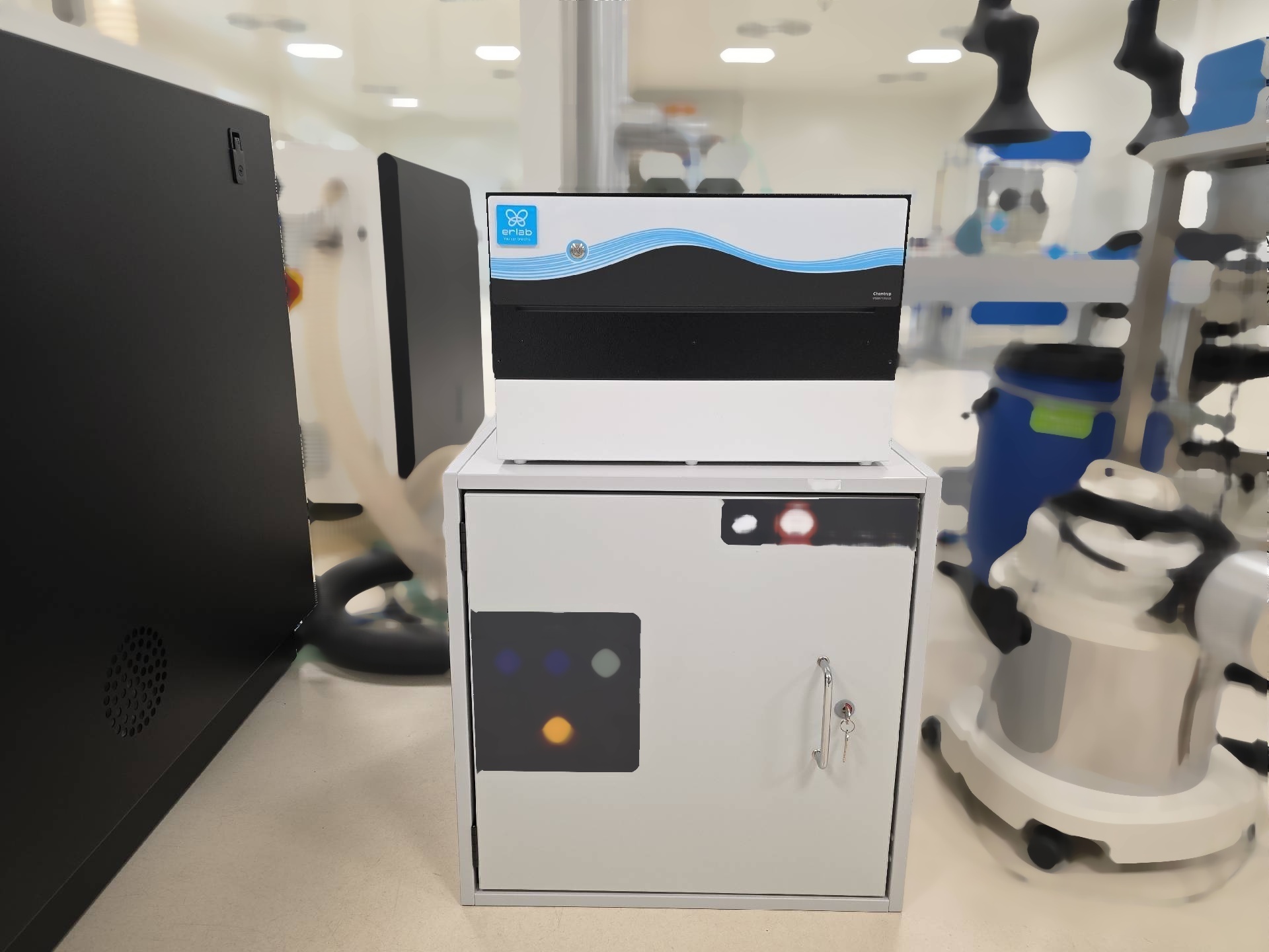 Foto Verwendet ERLAB Chemtrap Zum Verkauf
