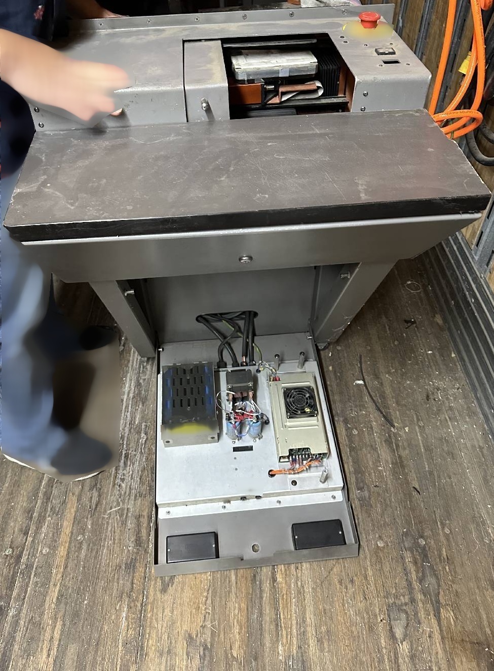 圖為 已使用的 VARIOUS LOT Lot of ESI Equipment 待售