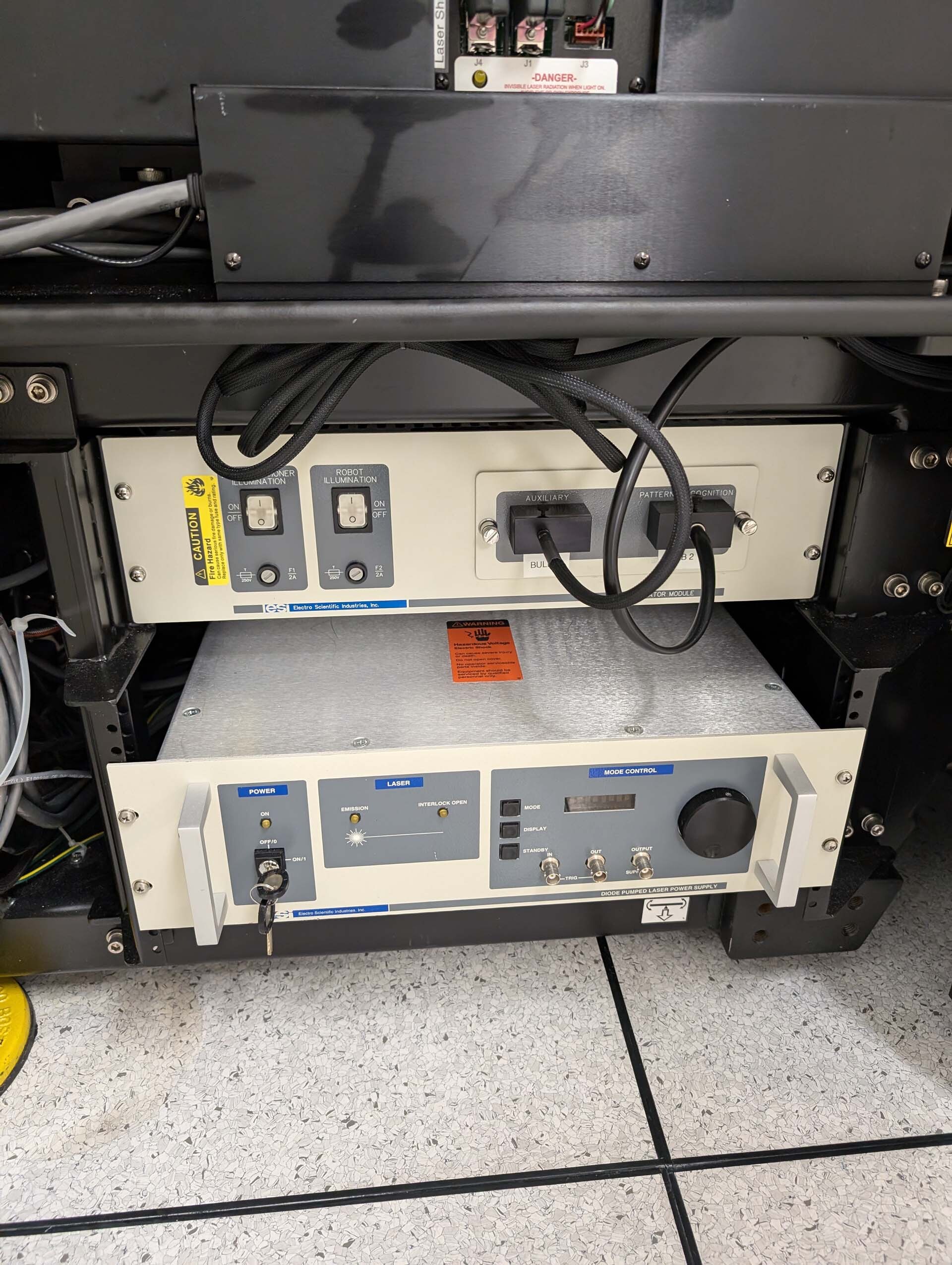 Photo Used ESI 9350 For Sale