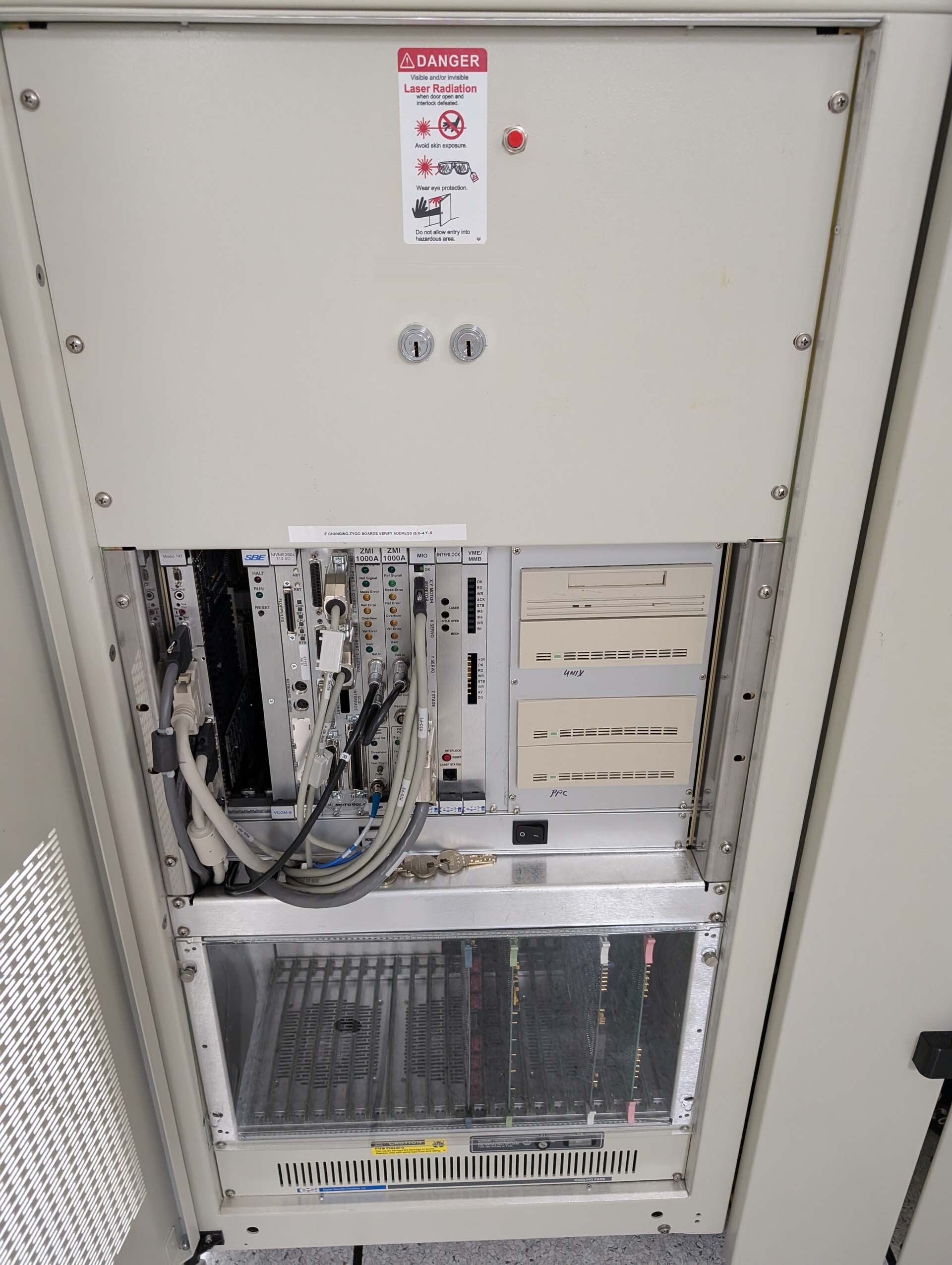 Photo Used ESI 9350 For Sale