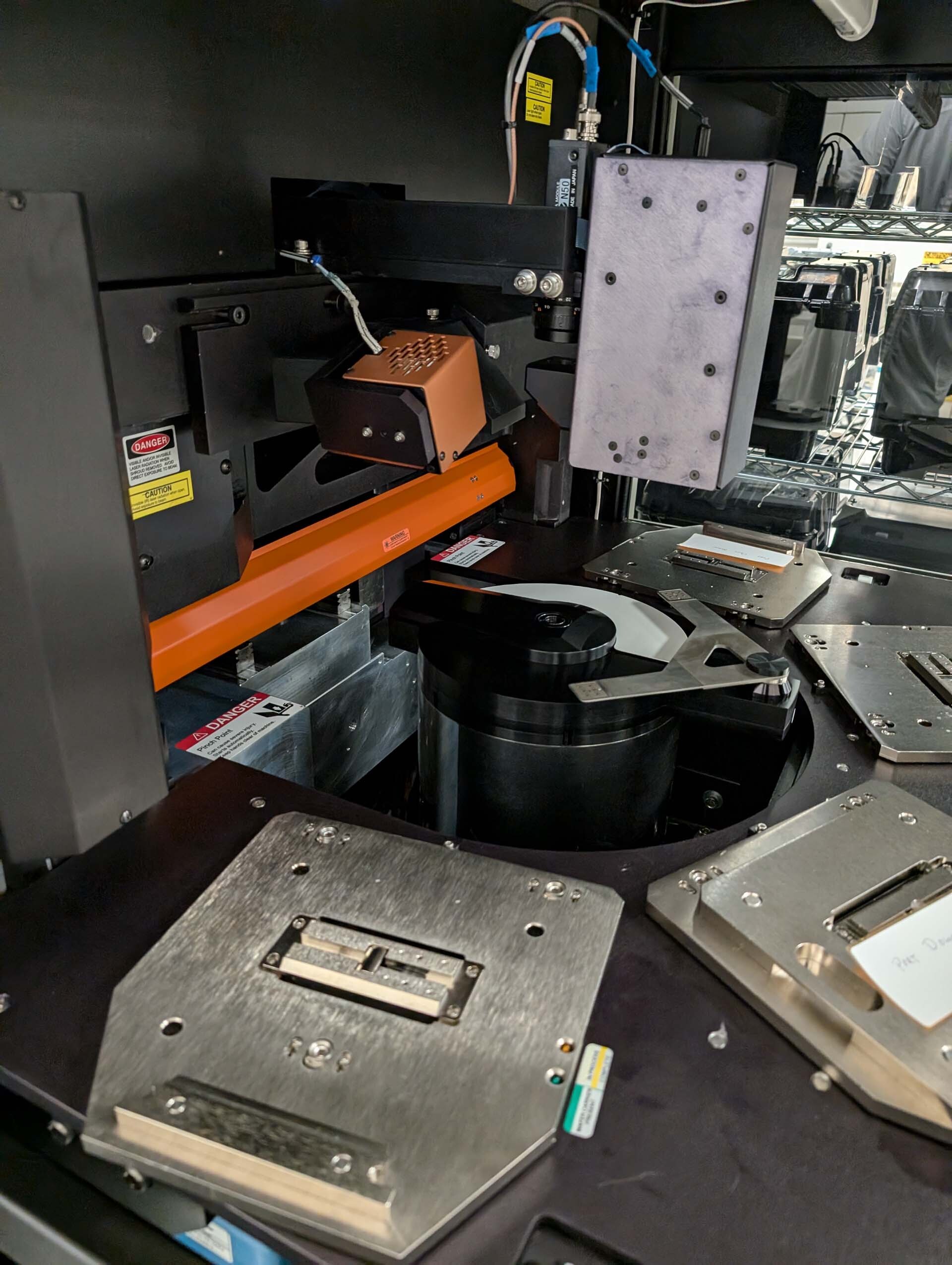 Photo Used ESI 9350 For Sale