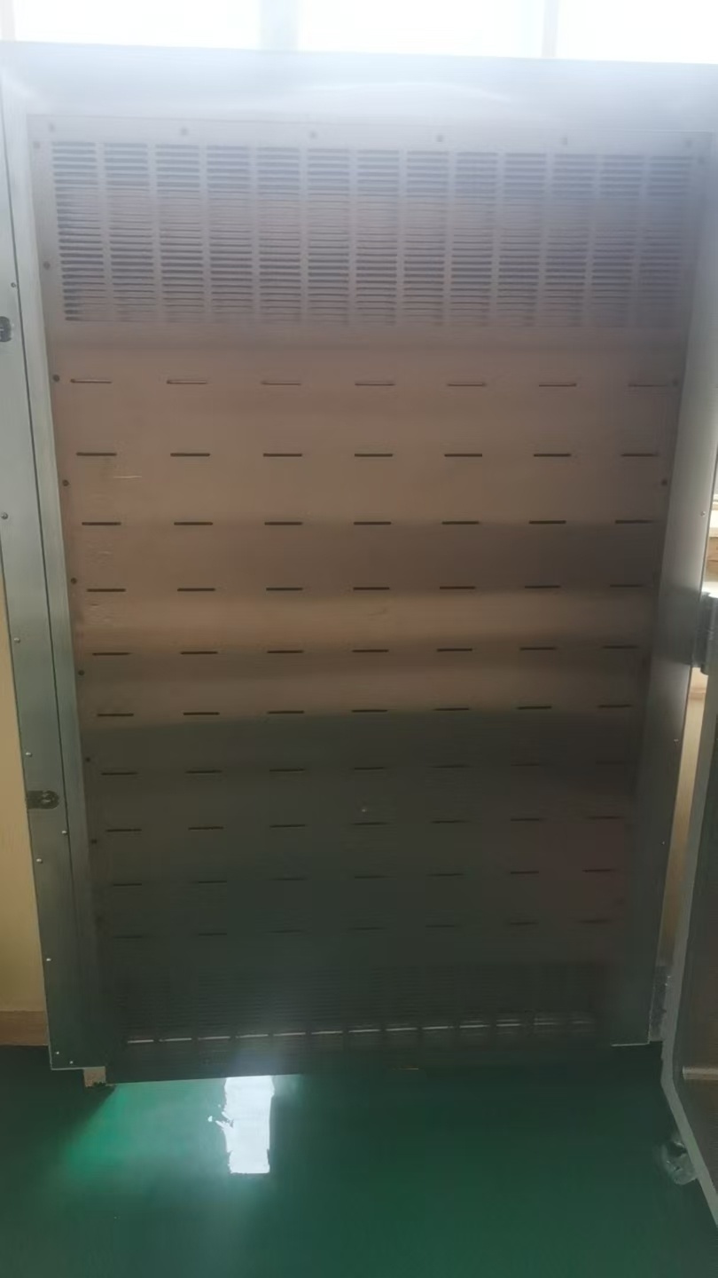 图为 已使用的 ESPEC PVHC-332M 待售