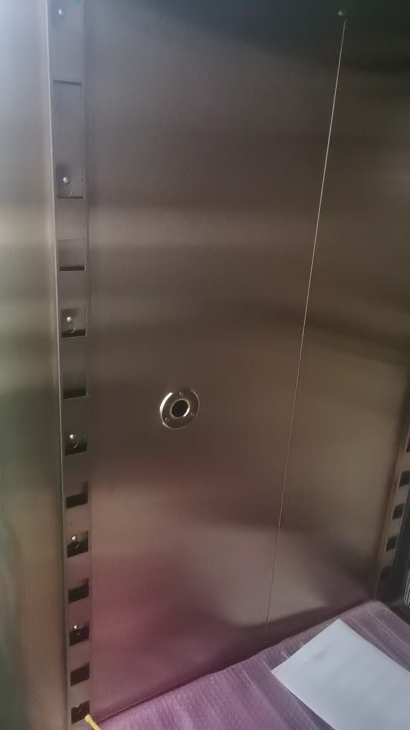 图为 已使用的 ESPEC PVHC-332M 待售