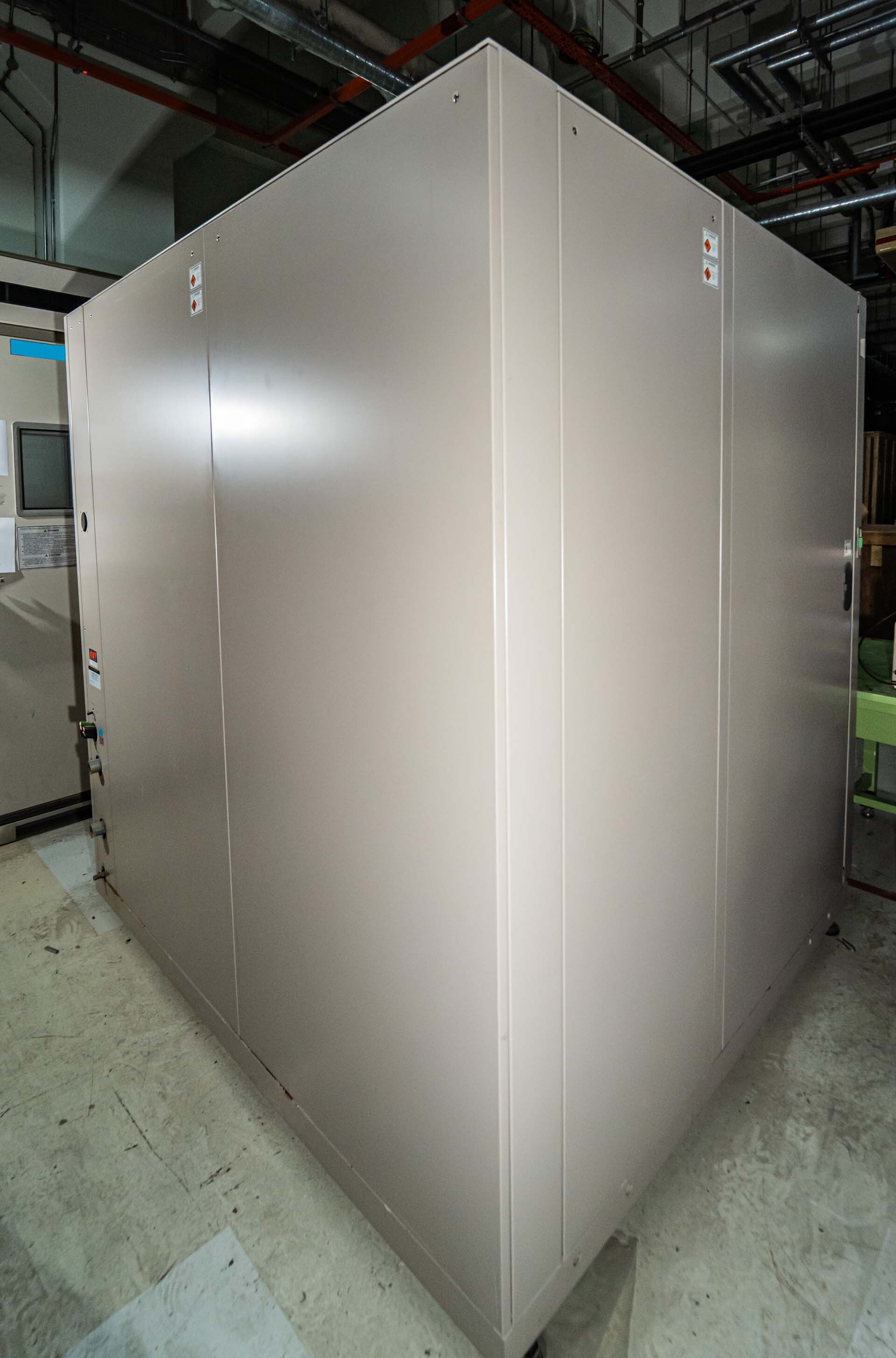 Photo Used ESPEC TSA-301L-W For Sale