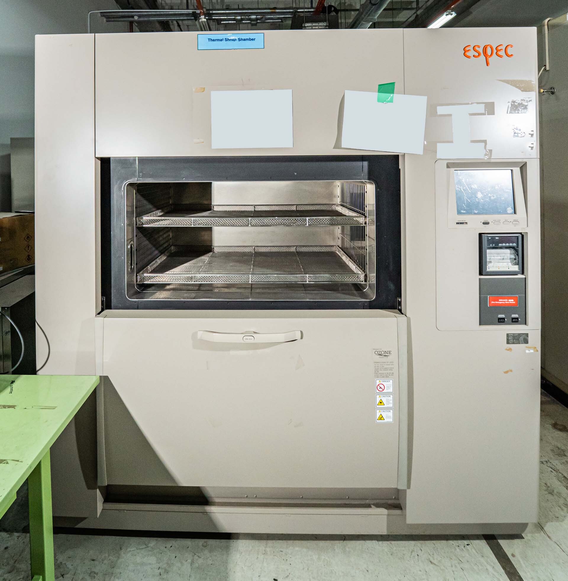 Photo Used ESPEC TSA-301L-W For Sale