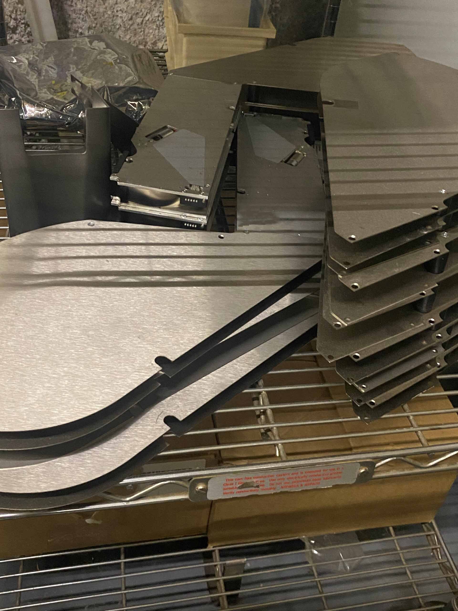 圖為 已使用的 ESSEMTEC Feeders for Paraquda 待售