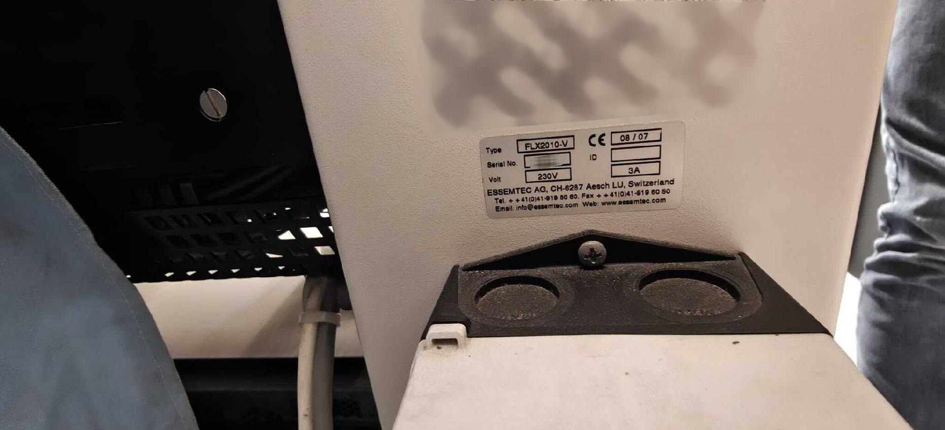 Photo Used ESSEMTEC FLX 2010V For Sale