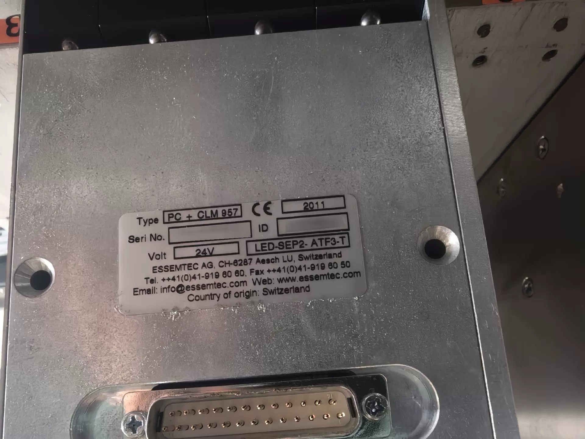 Foto Verwendet ESSEMTEC Paraquda 4 Zum Verkauf
