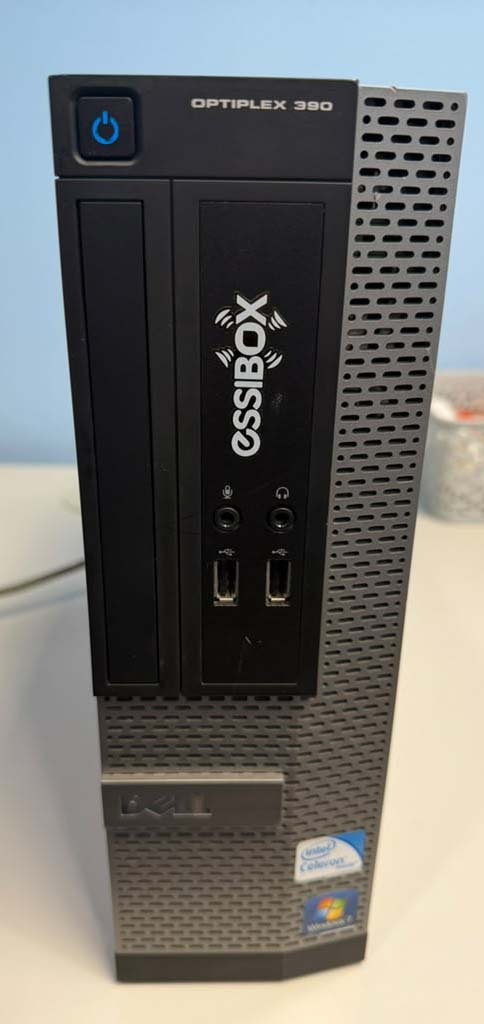 图为 已使用的 ESSIBOX Optiplex 390 待售