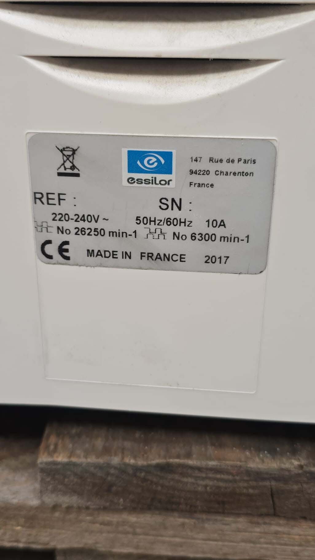 Foto Verwendet ESSILOR Mr Blue 2.0 Zum Verkauf