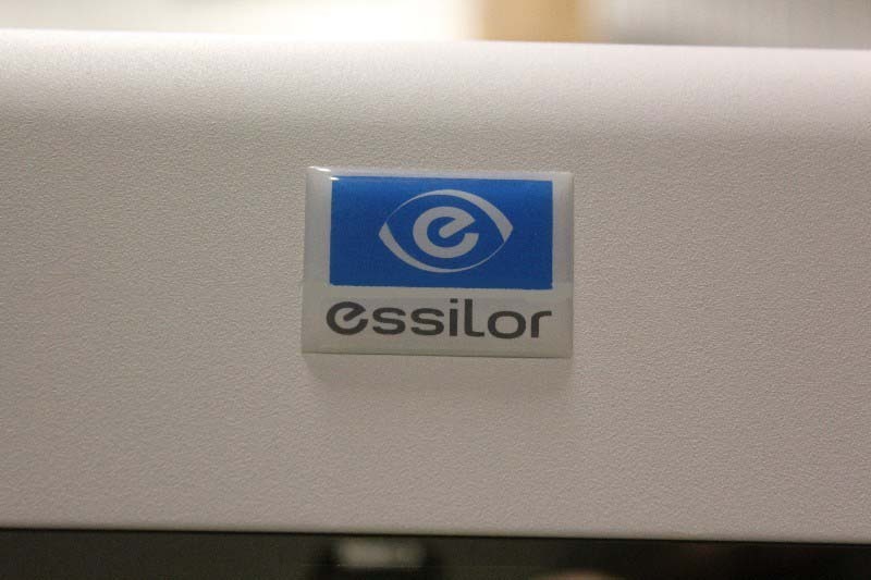 フォト（写真） 使用される ESSILOR Visioffice 販売のために