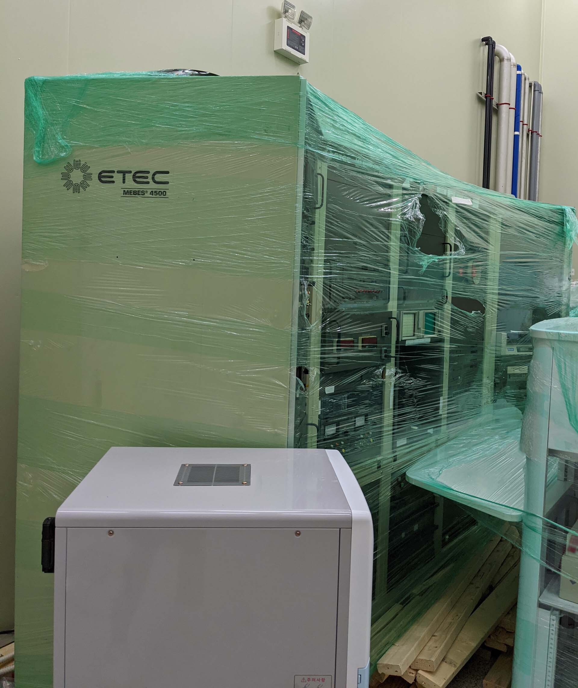 Photo Used ETEC Mebes 4500 For Sale